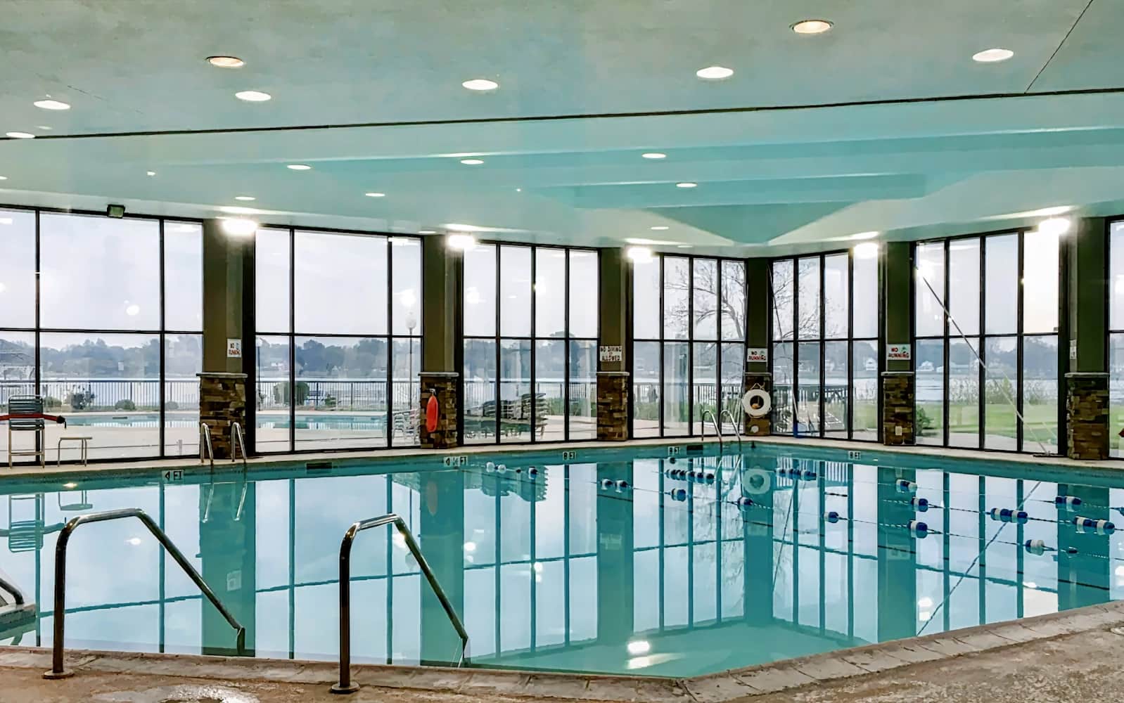 RADISSON HOTEL NIAGARA FALLS - GRAND ISLAND USA