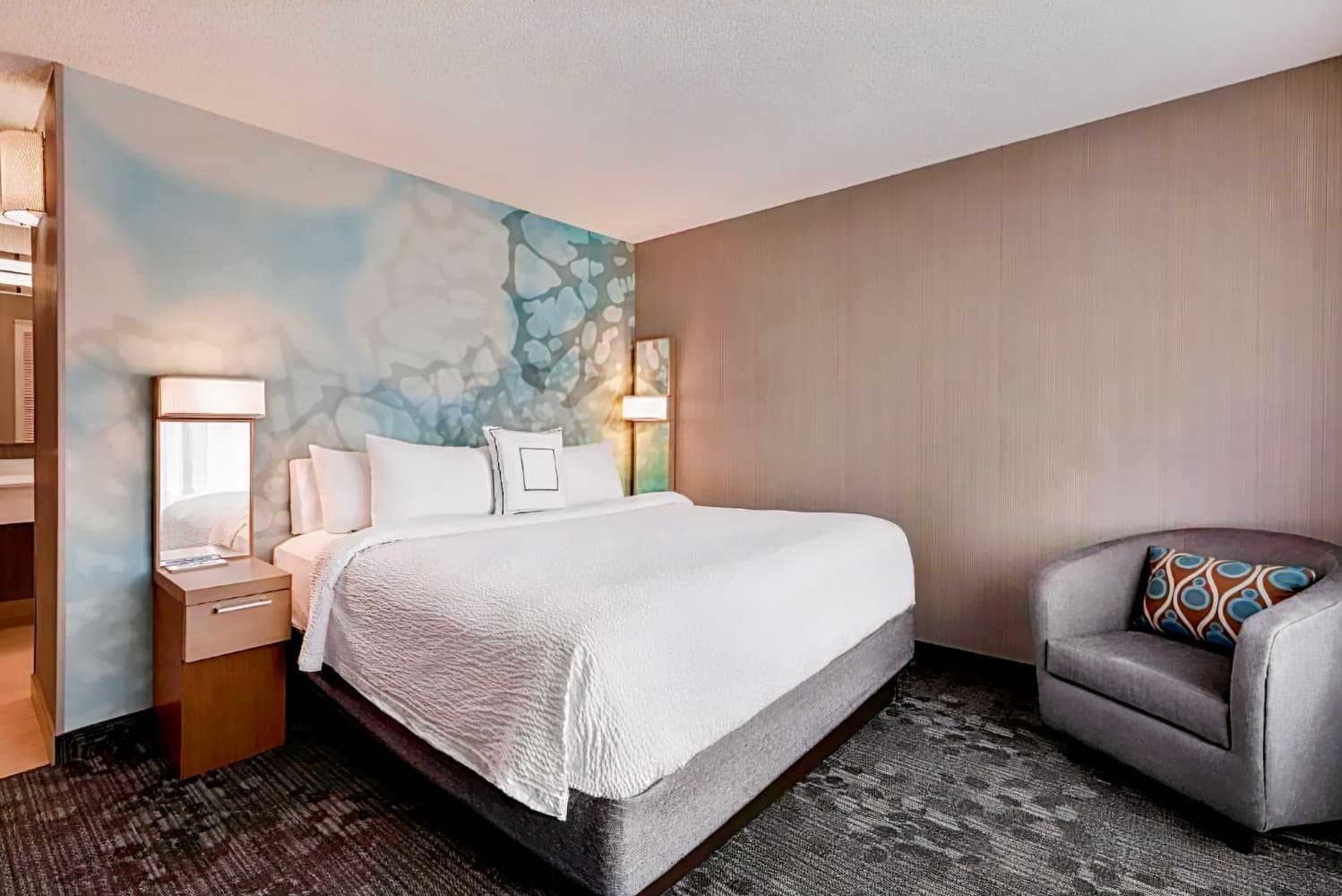 Courtyard by Marriott Topeka