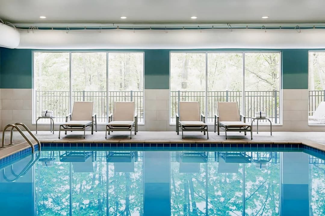 Holiday Inn Express & Suites - Stafford NW - Sugarland, an IHG Hotel