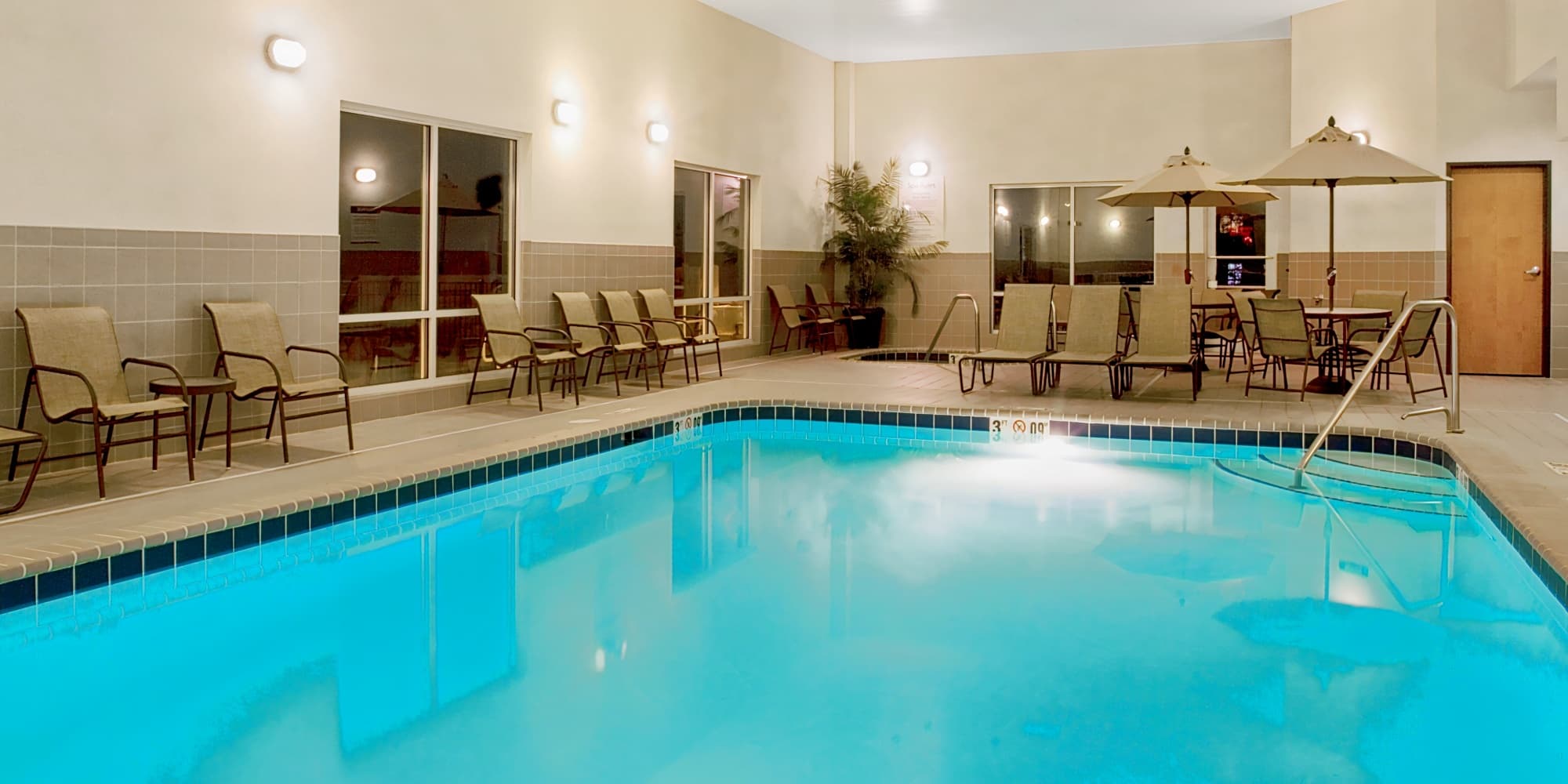 Holiday Inn Express Hotel & Suites Lake Zurich-Barrington, an IHG Hotel