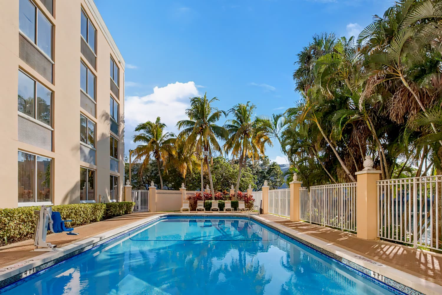 La Quinta Inn & Suites by Wyndham Sunrise