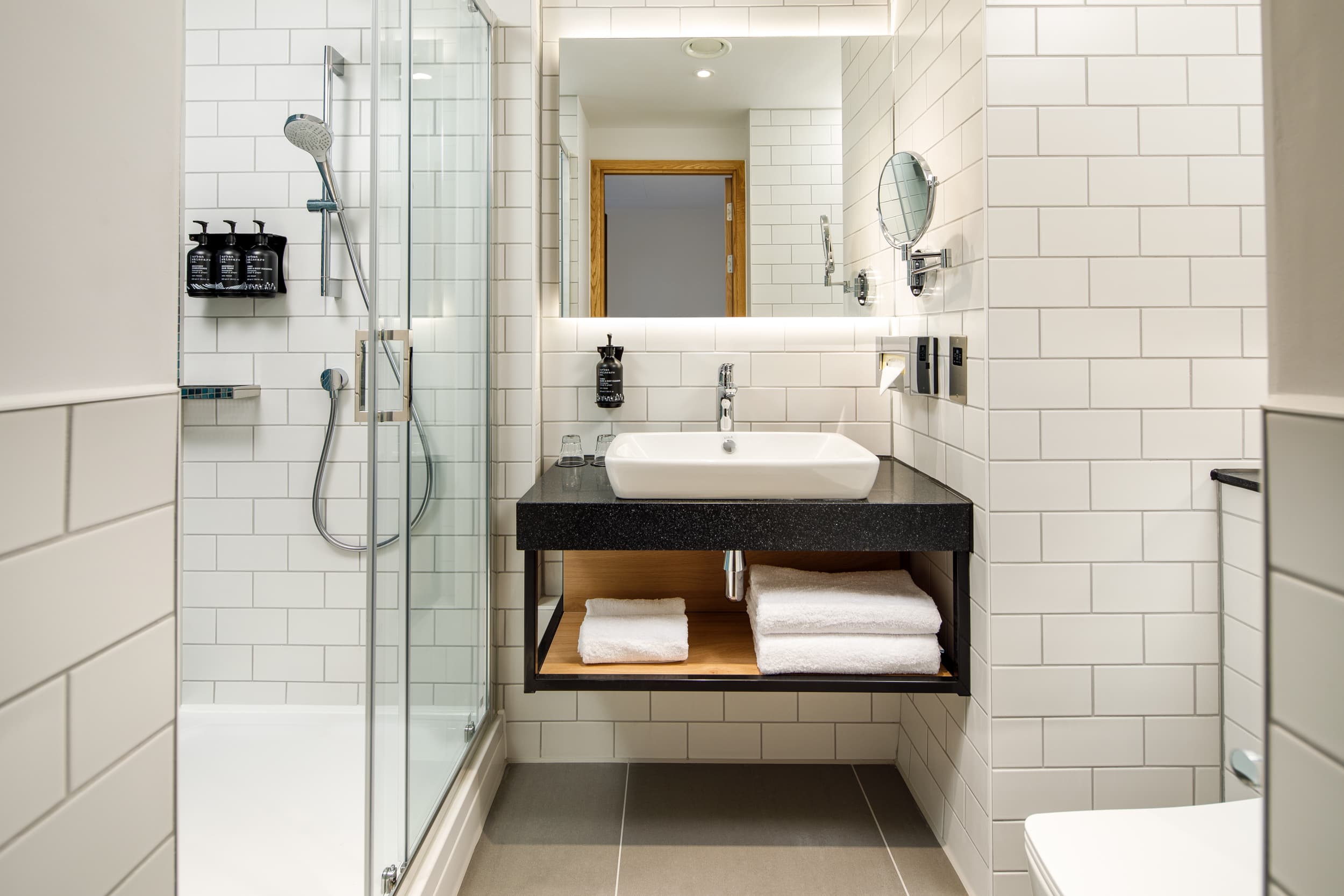 Holiday Inn Manchester Airport, an IHG Hotel