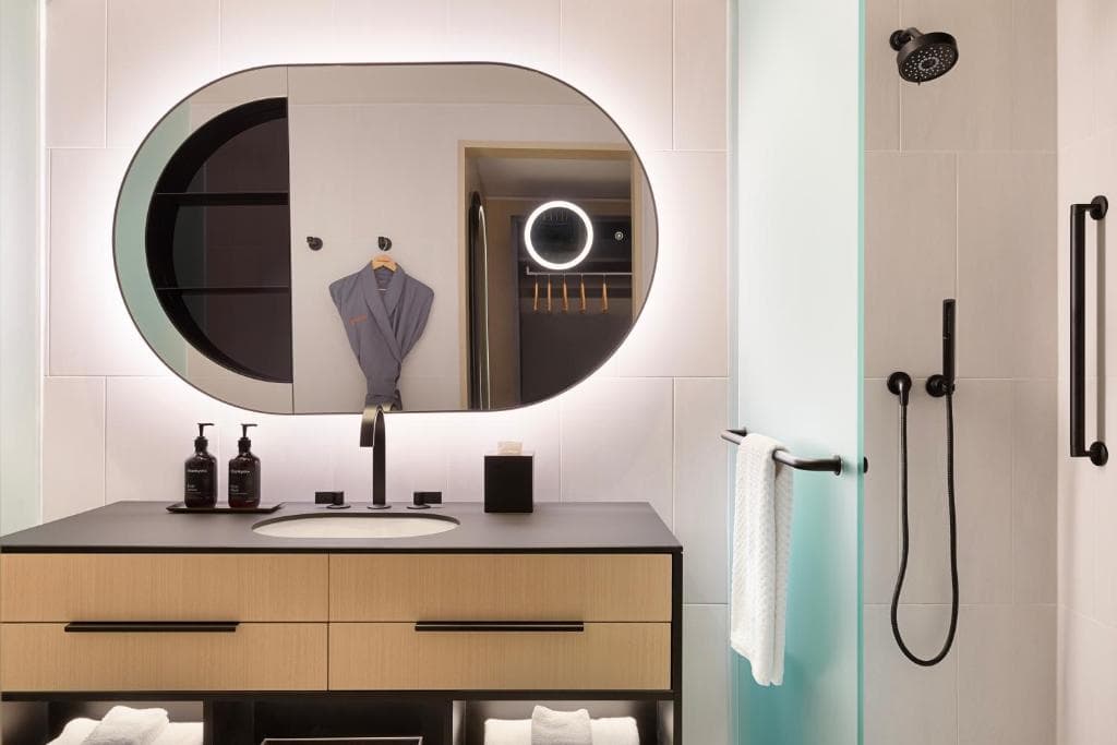 Canopy By Hilton Toronto Yorkville