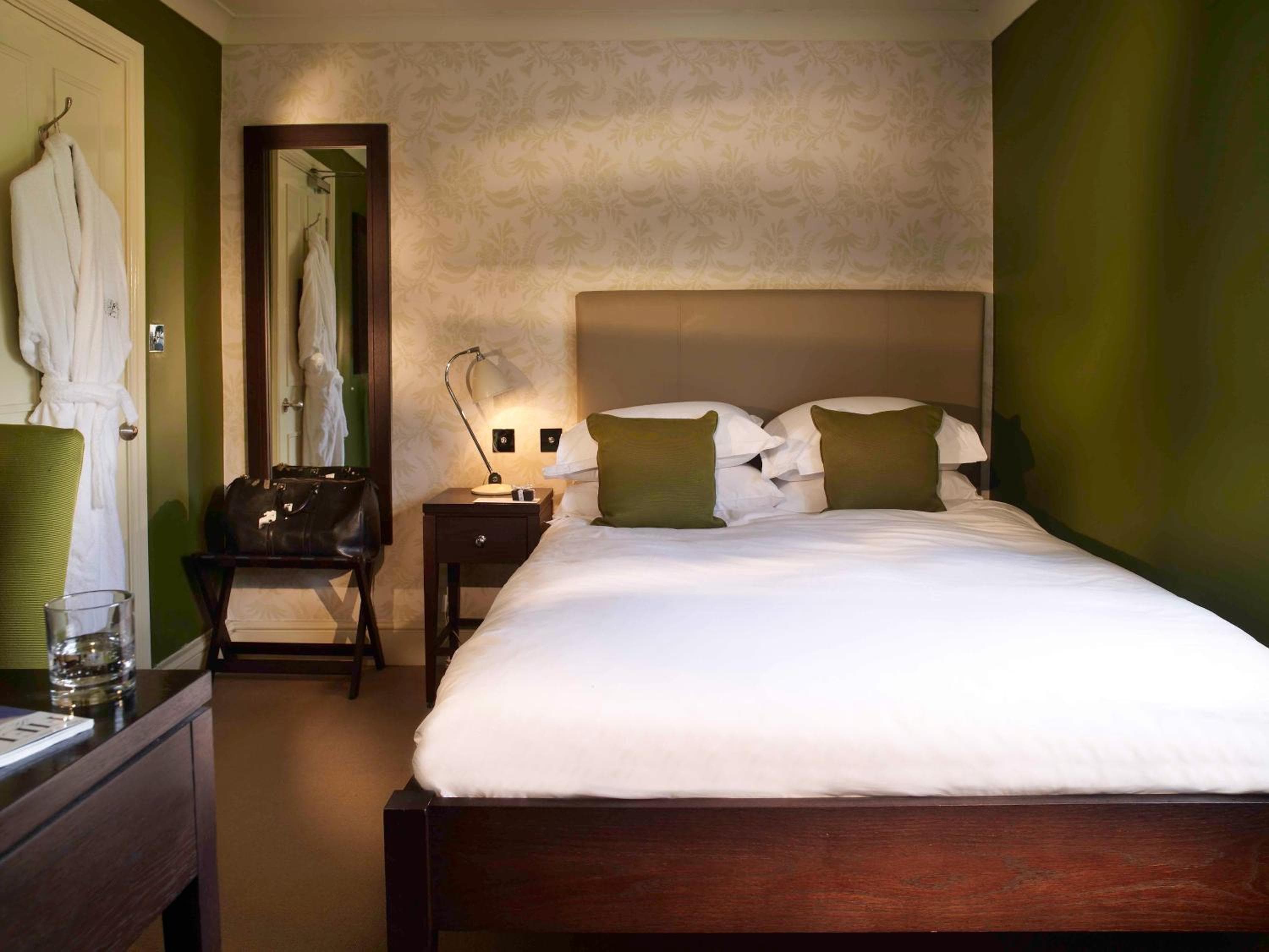 Stoke Place- Part of the Cairn Collection