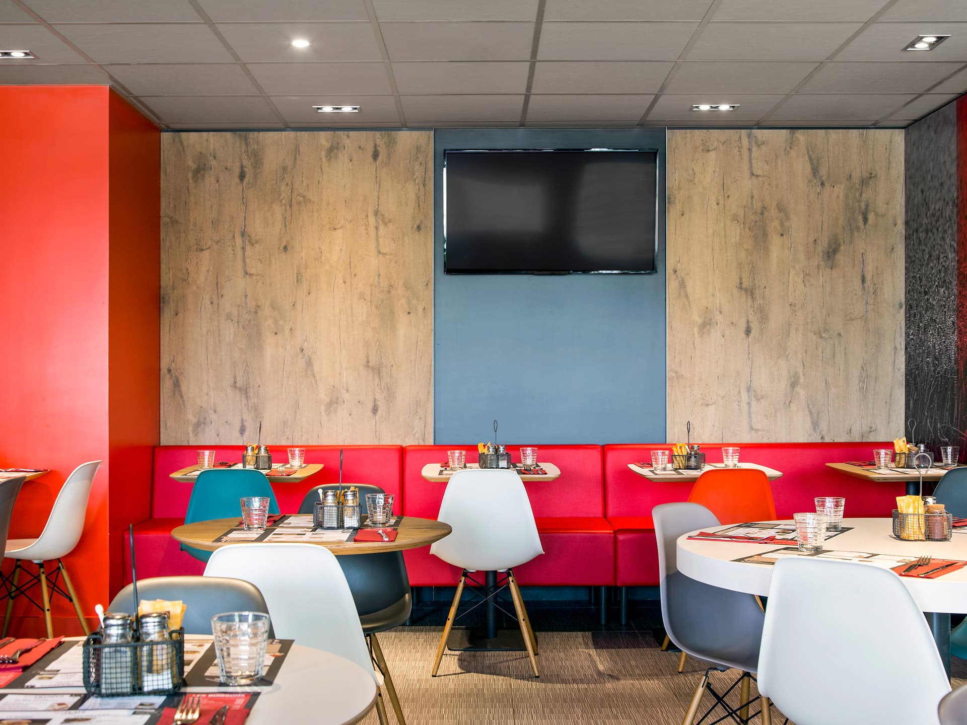 ibis Saint Denis Stade Ouest