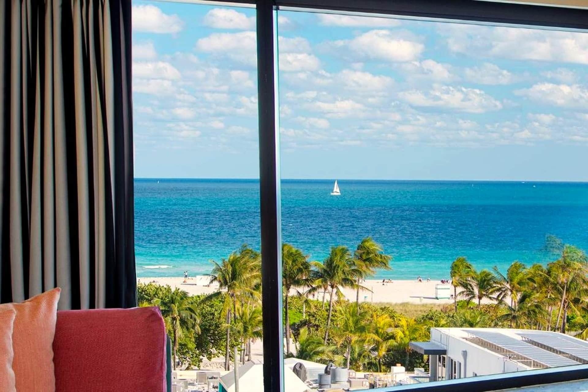 Moxy Miami South Beach