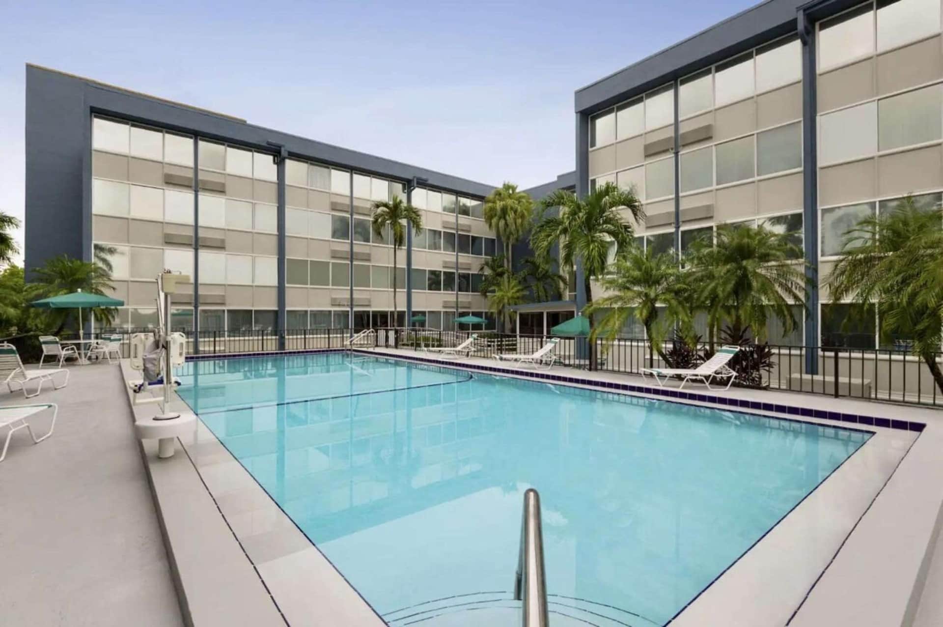 enVision Hotel Miami International Airport