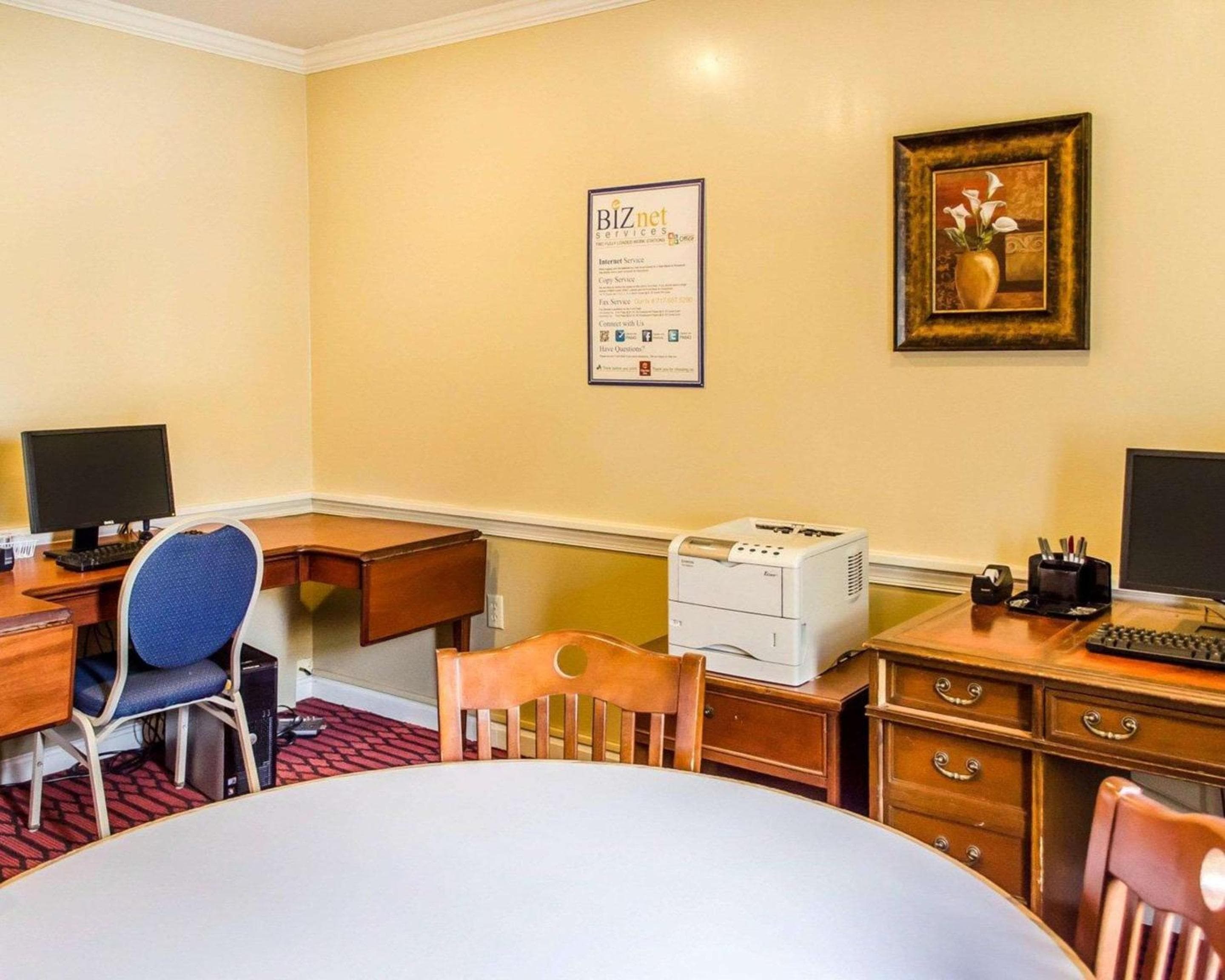 Clarion Inn Strasburg - Lancaster