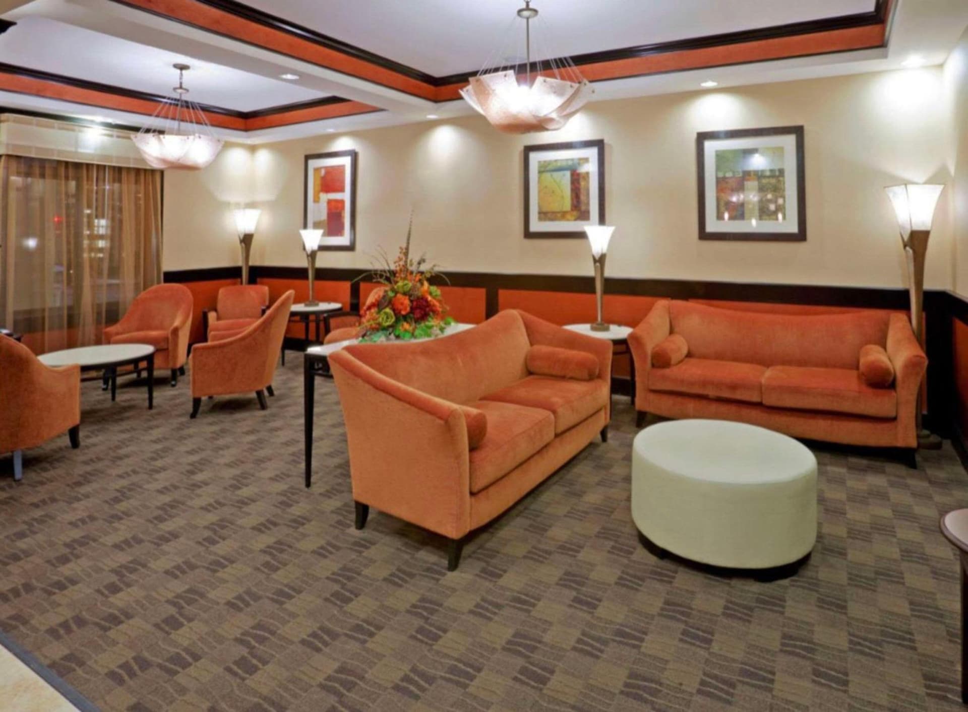 Comfort Inn & Suites Dallas Medical-Market Center