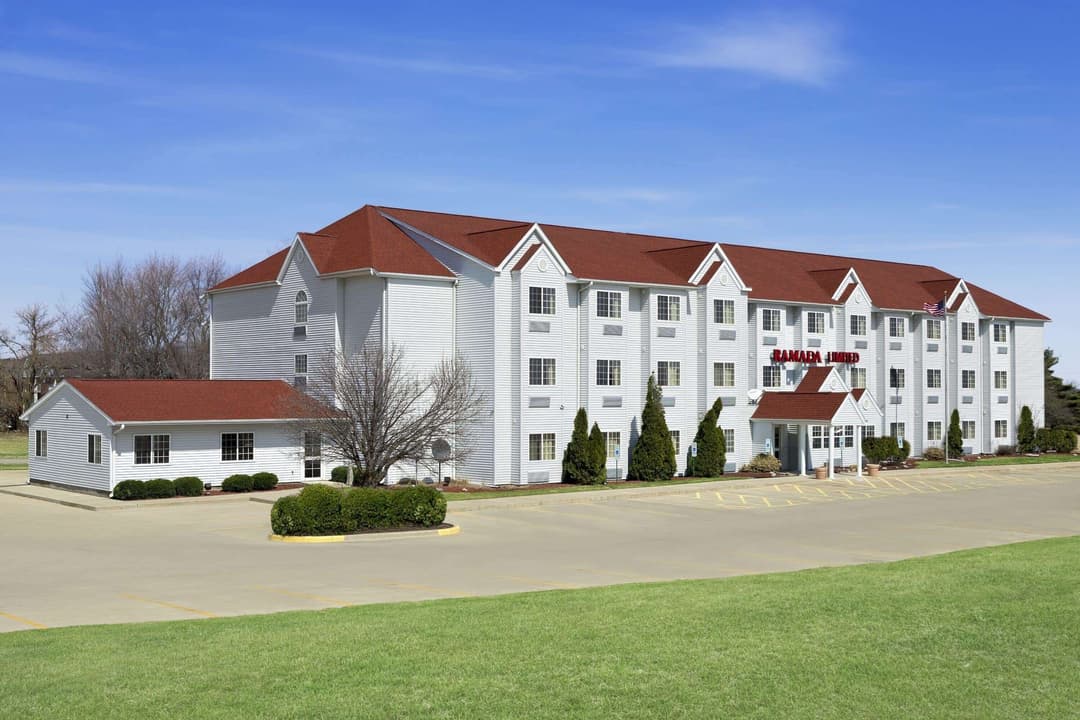 Ramada Limited by Wyndham, Bloomington I-55 & I-74 IL