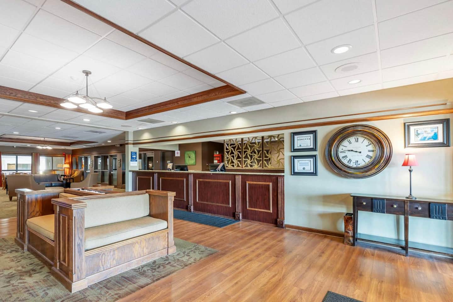 Best Western Plus Steeplegate Inn
