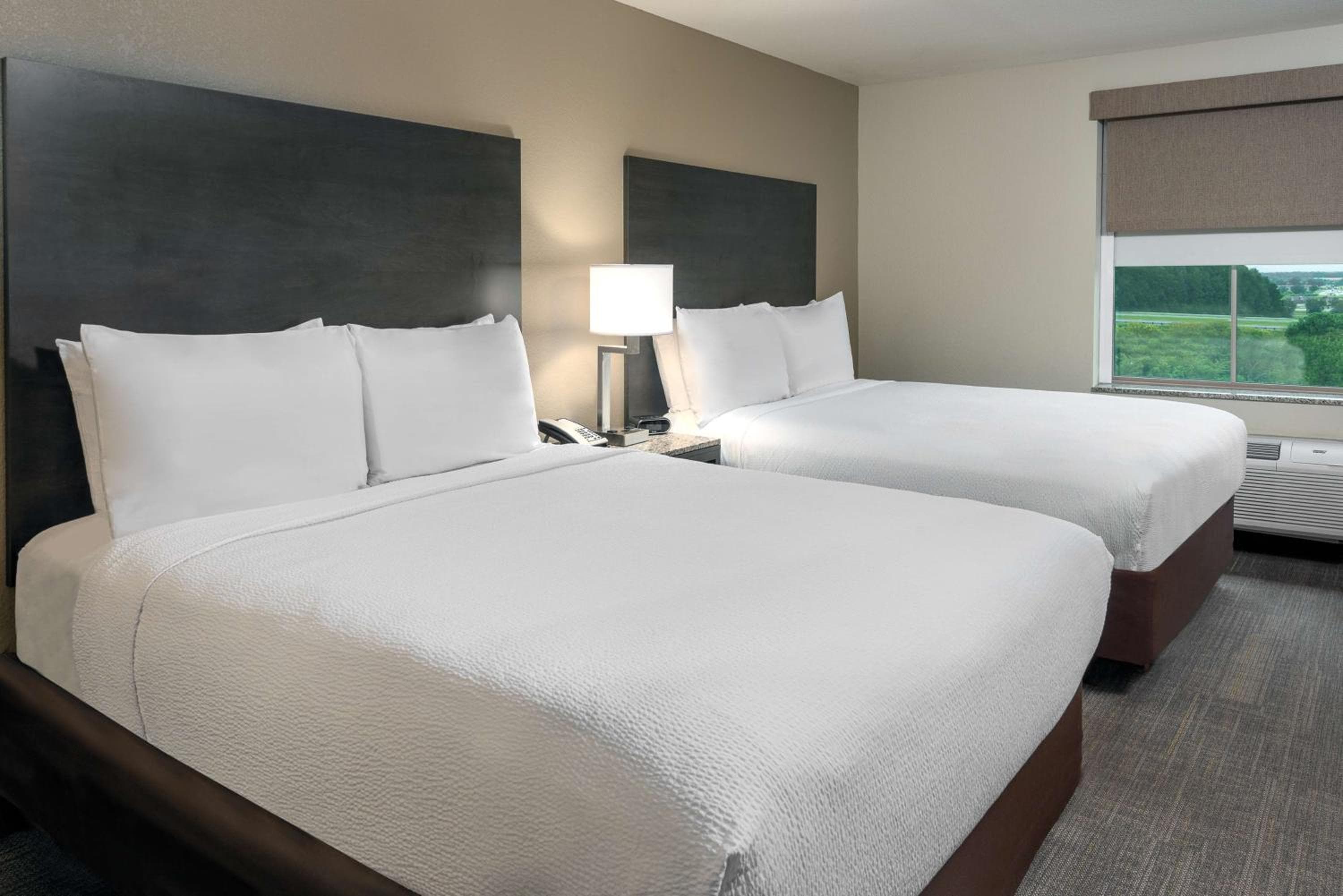 Ameniti Bay - Best Western Signature Collection