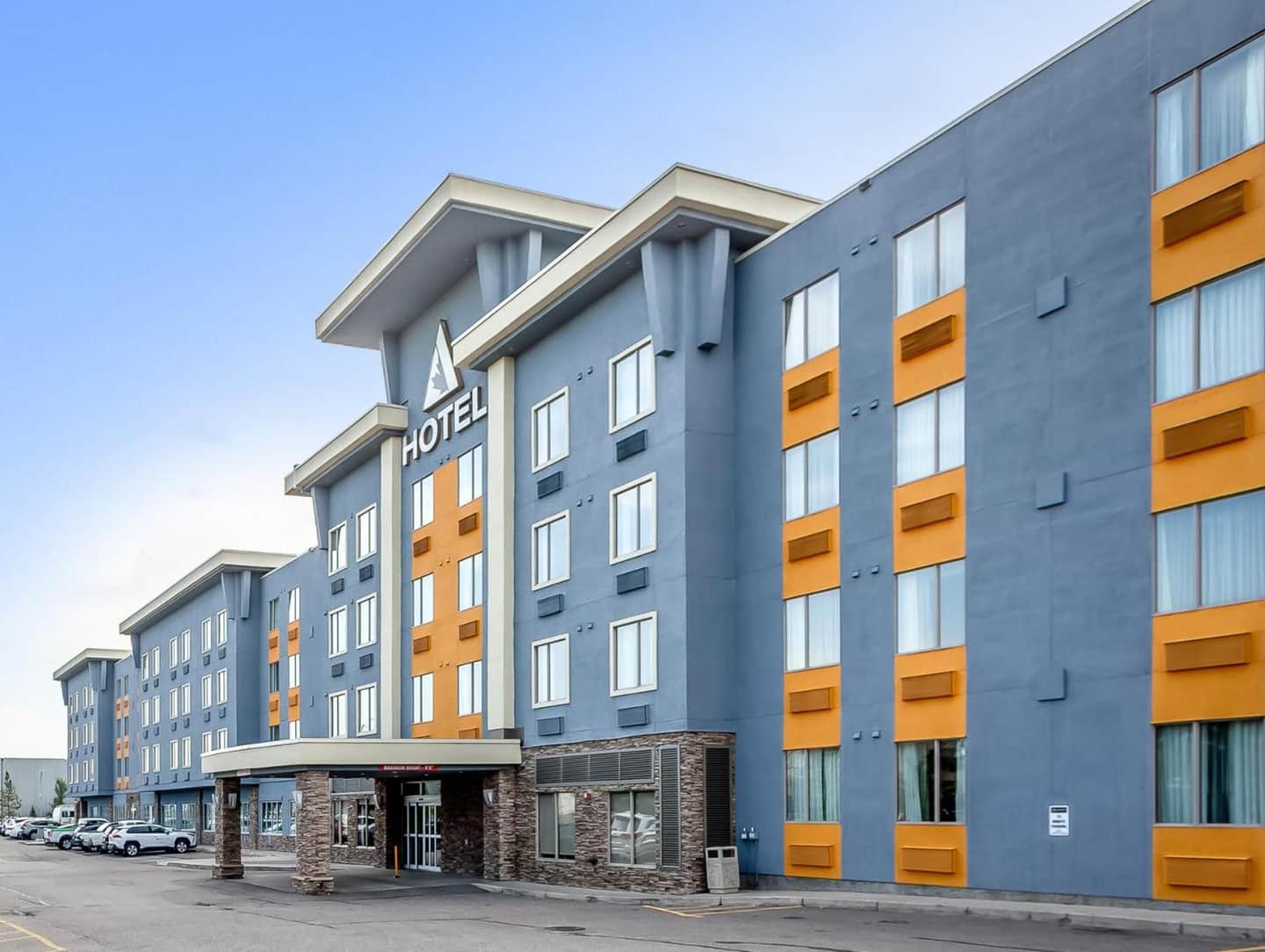 Acclaim Hotel by CLIQUE