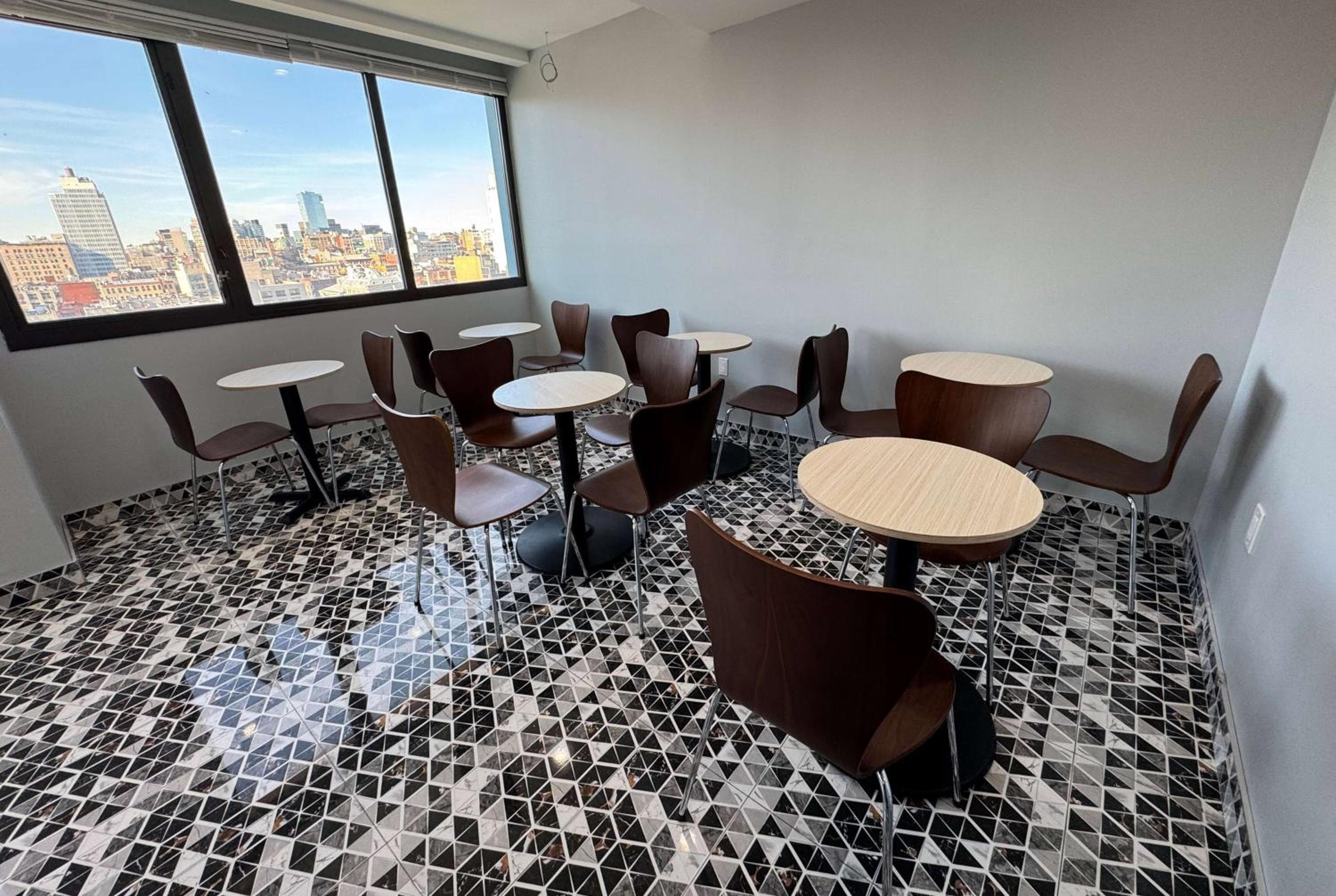 Days Inn by Wyndham New York Chinatown