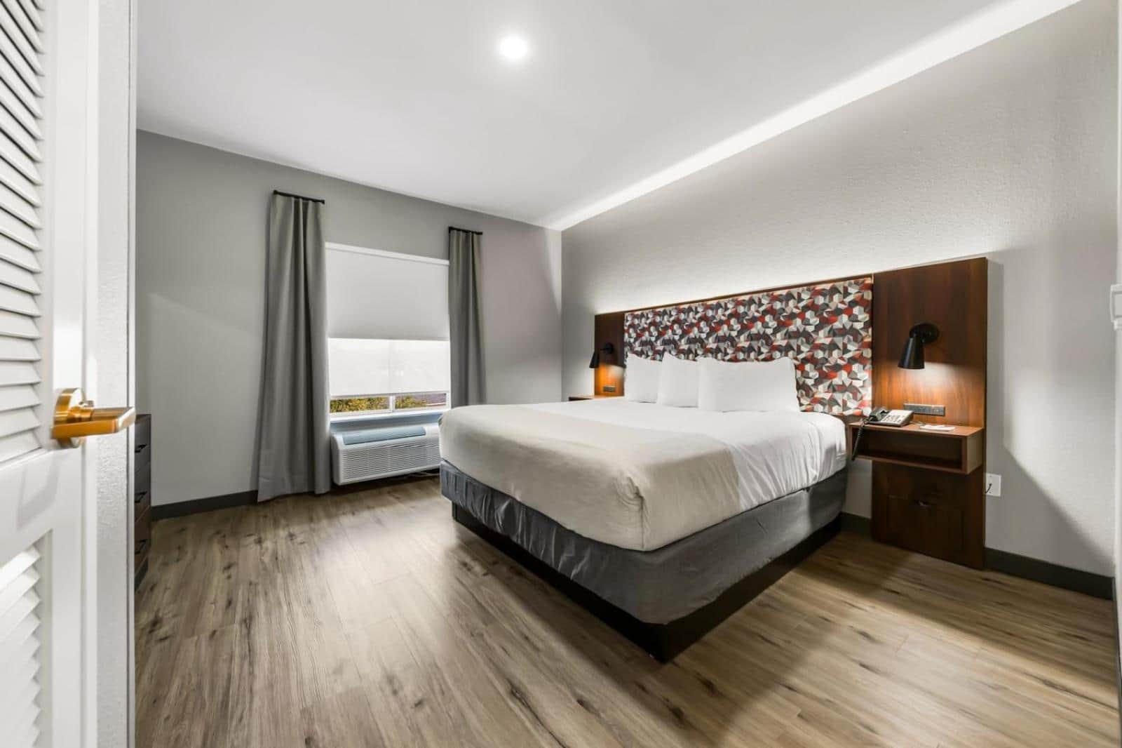 Hawthorn Extended Stay by Wyndham College Station