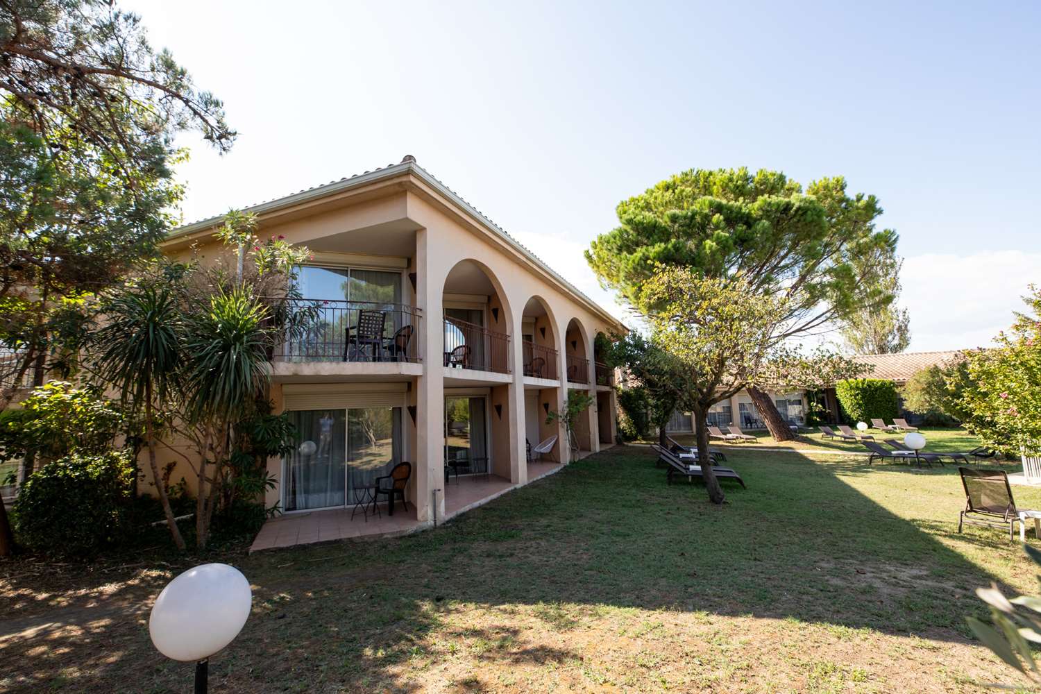 Golden Tulip Avignon Le Paradou