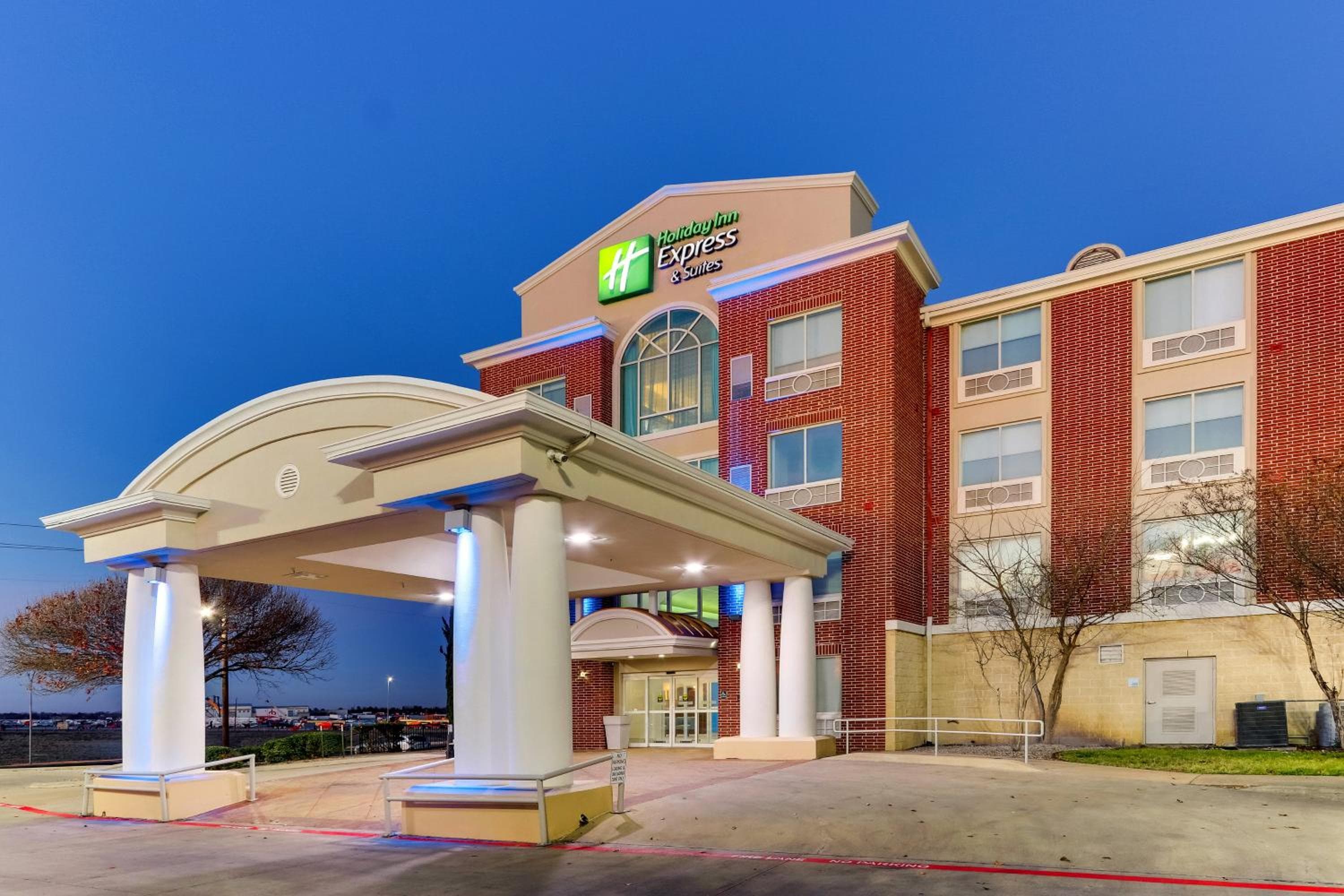 Holiday Inn Express Lake Worth NW Loop 820 by IHG