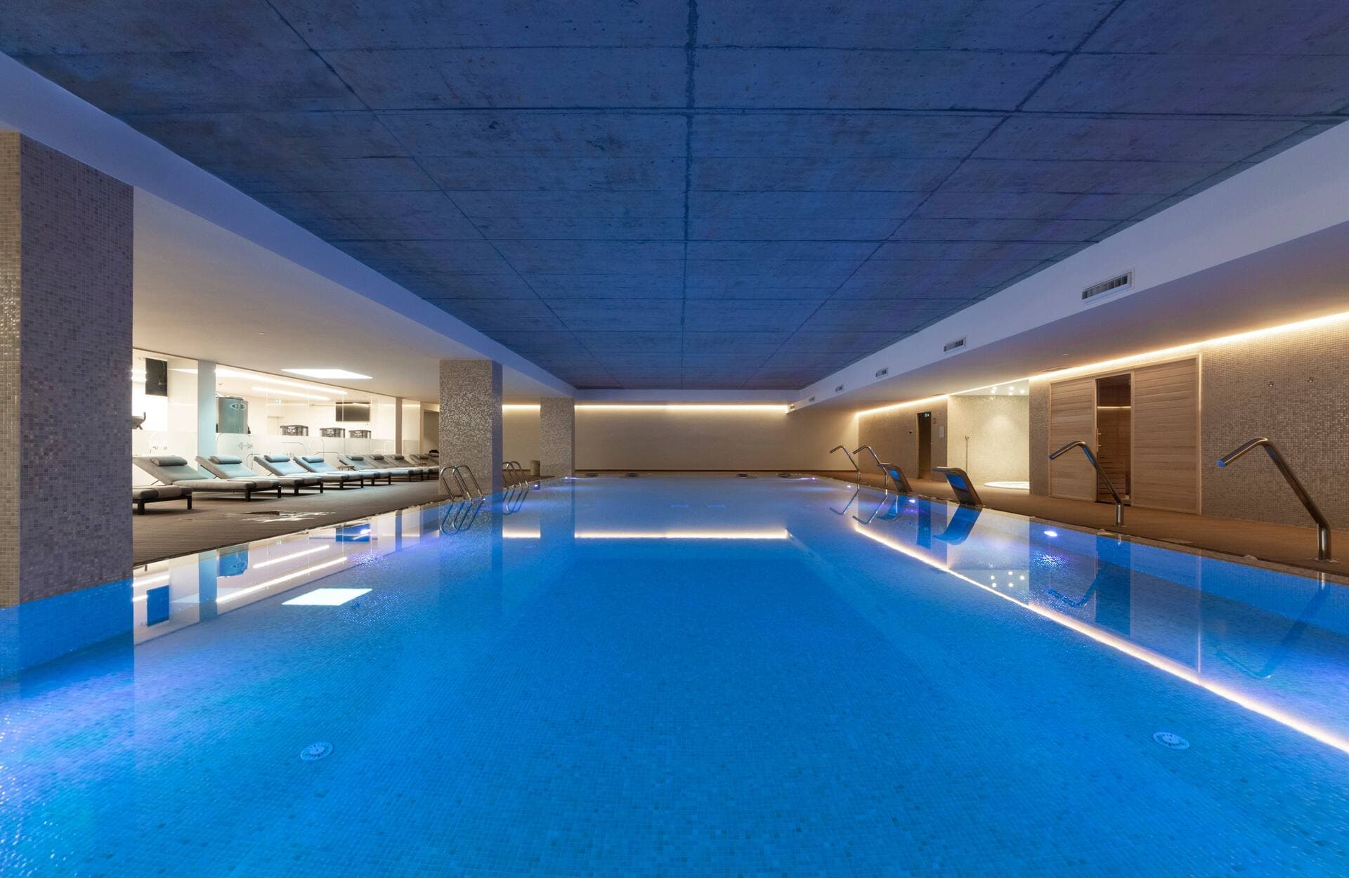 Boeira Garden Hotel Porto Gaia, Curio Collection by Hilton