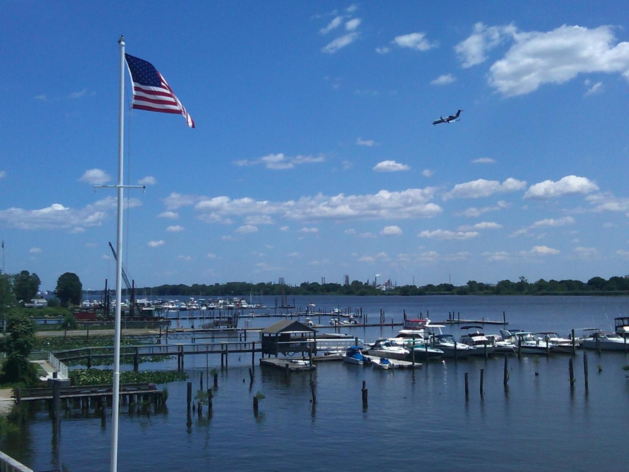 Waterfront Inn PHL Airport
