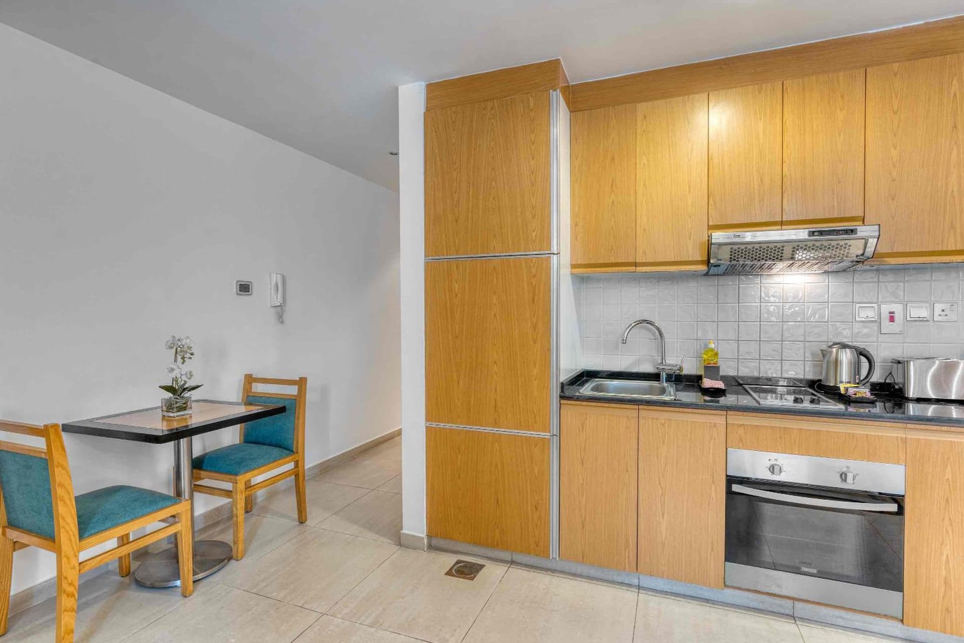 Grand Heights Dubai Hotel Apartments