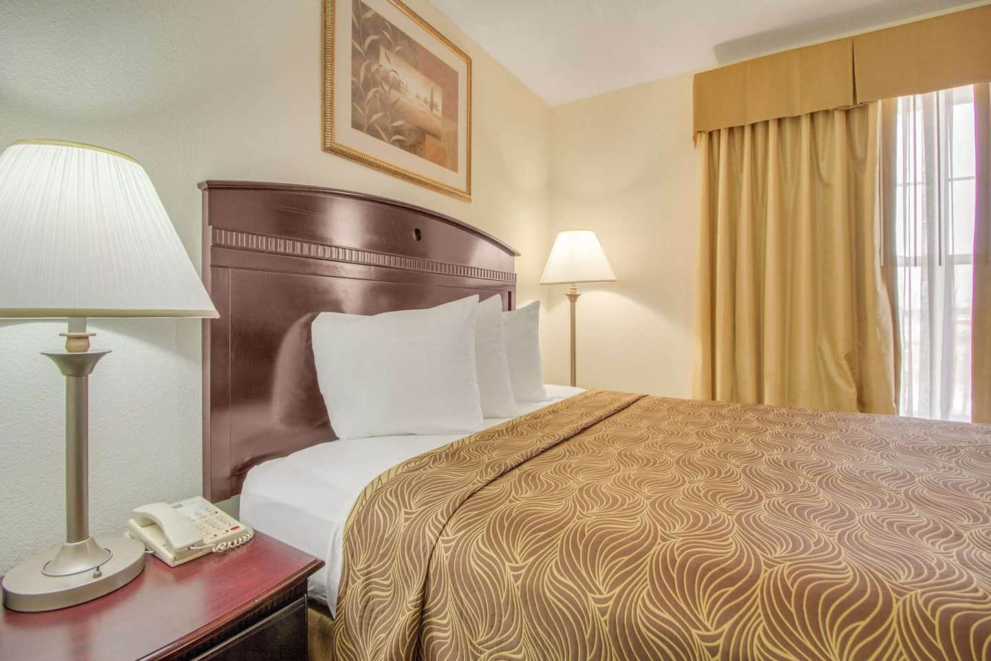 MainStay Suites Texas Medical Center-Reliant Park