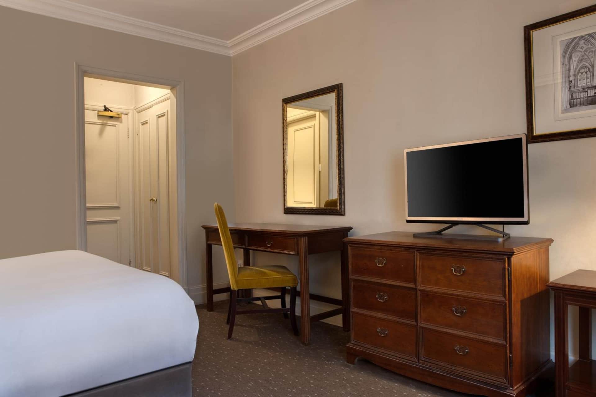 Winchester Wessex Hotel by Sunday