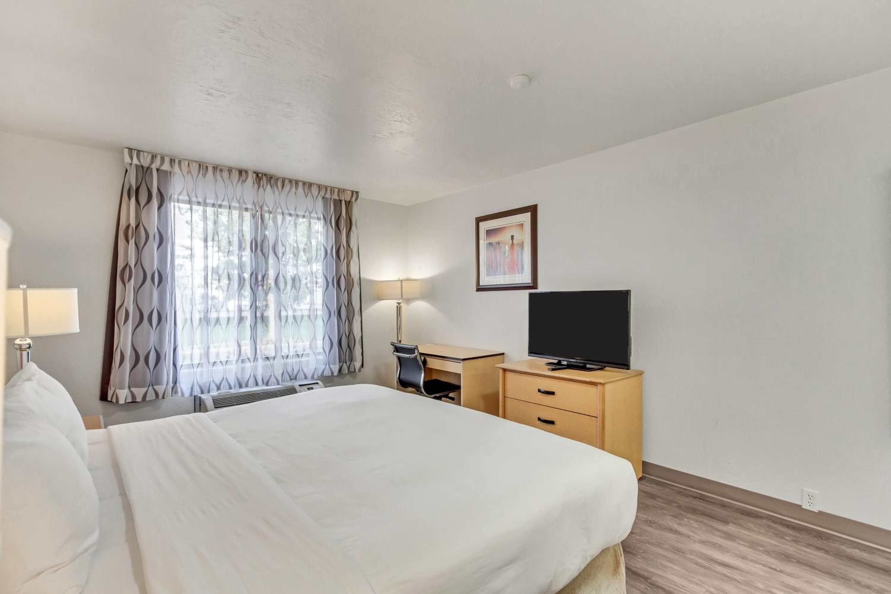 Suburban Studios Salt Lake City Airport