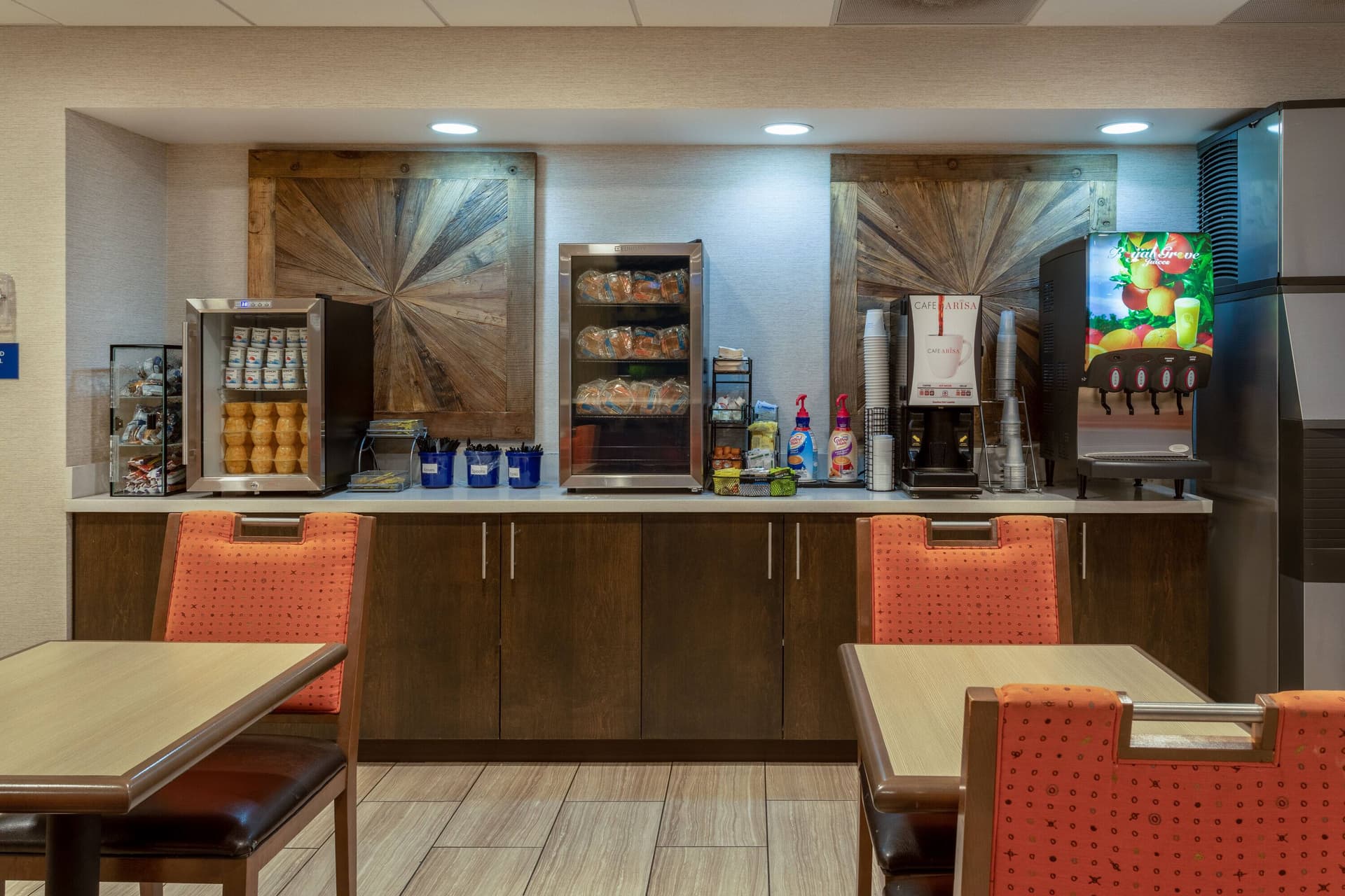 Days Inn & Suites by Wyndham Denver International Airport