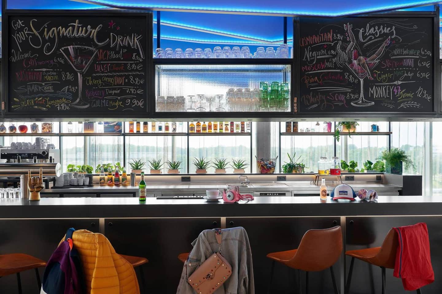 Moxy Cologne Bonn Airport