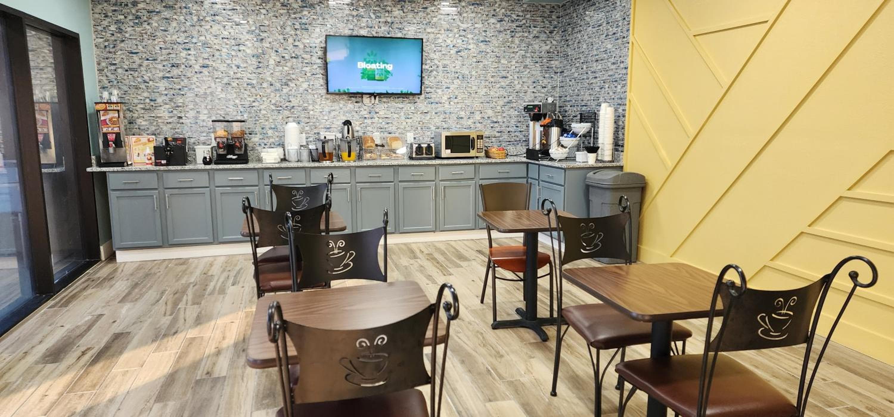 Super 8 by Wyndham Vandalia/Dayton International Airport