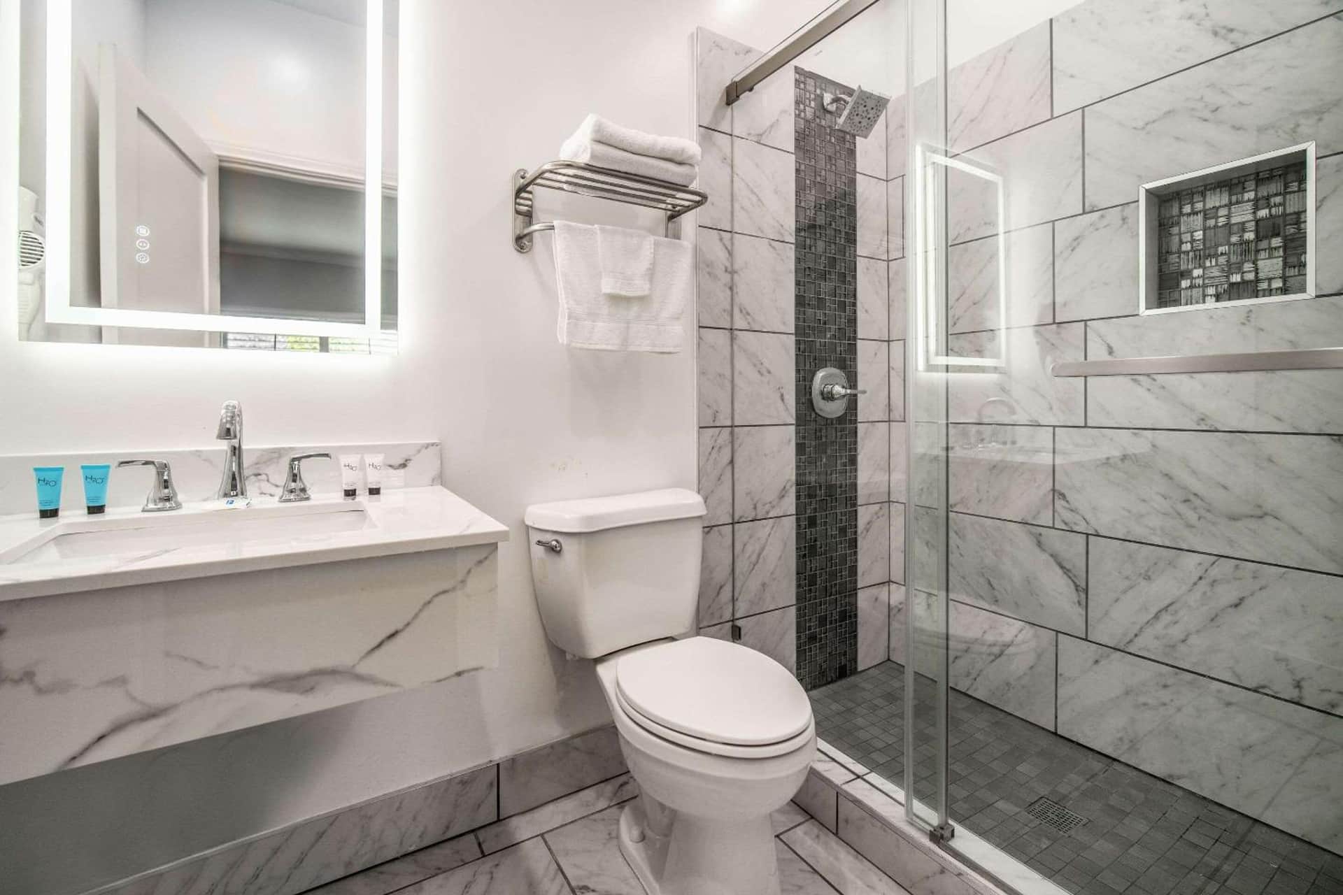 Rodeway Inn & Suites Pasadena