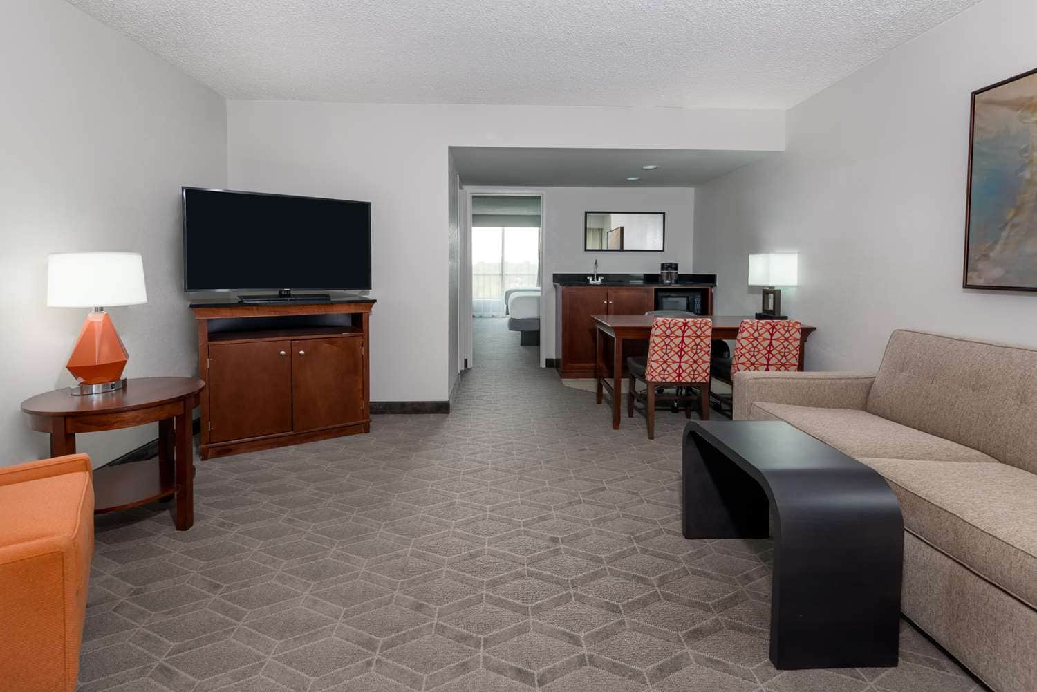 Embassy Suites Dallas - Park Central Area