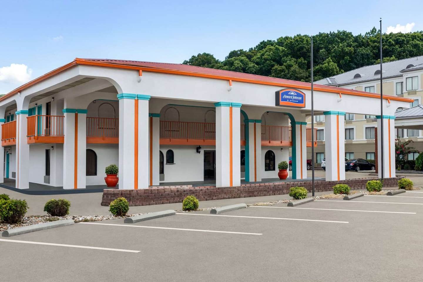 Howard Johnson by Wyndham Chattanooga Lookout Mountain I-24