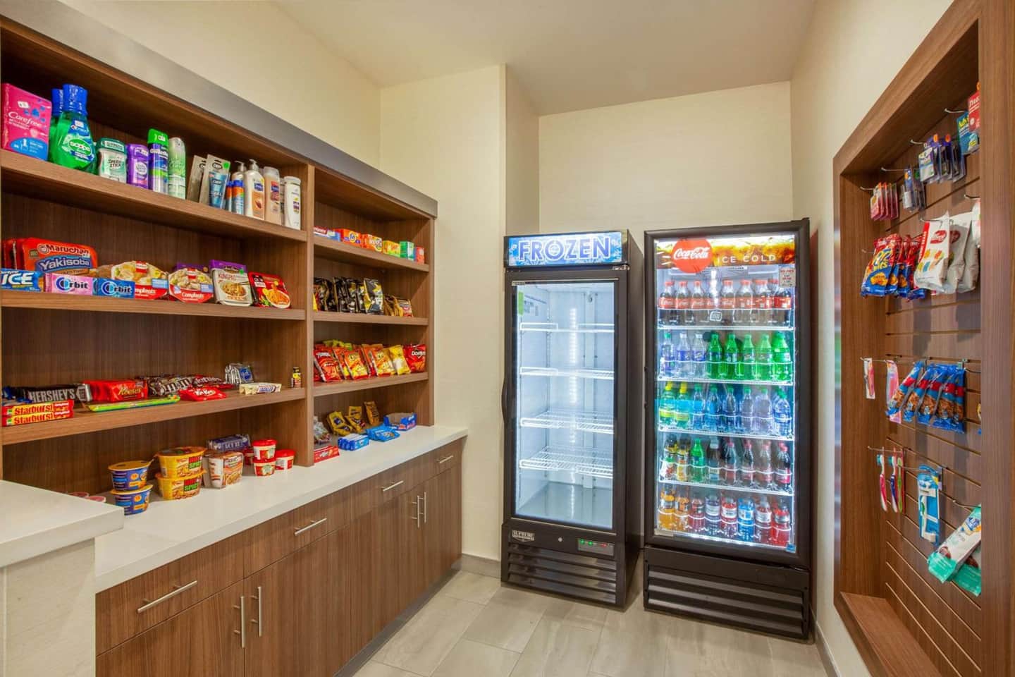La Quinta Inn & Suites by Wyndham Dallas Duncanville