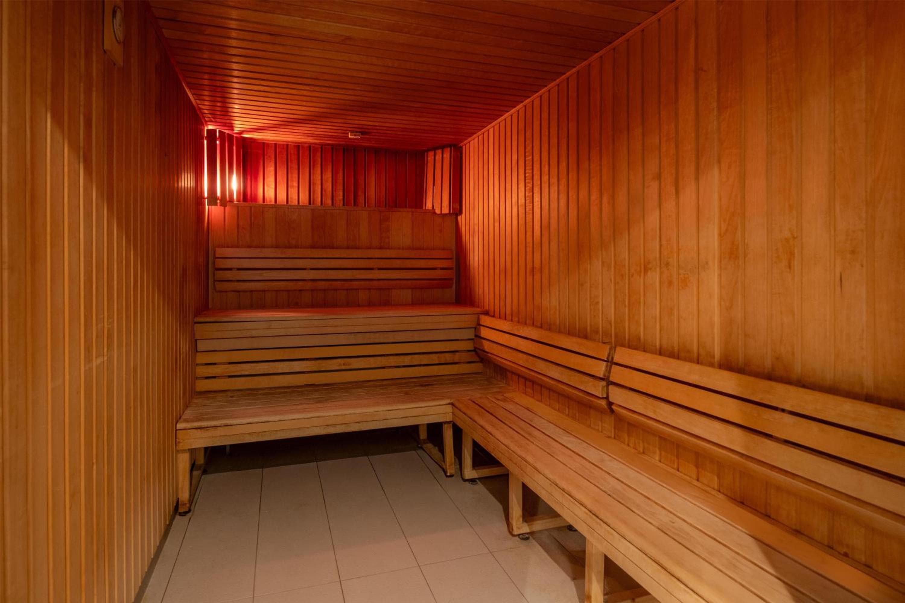 Radisson Blu CDG Airport Terminal Hotel