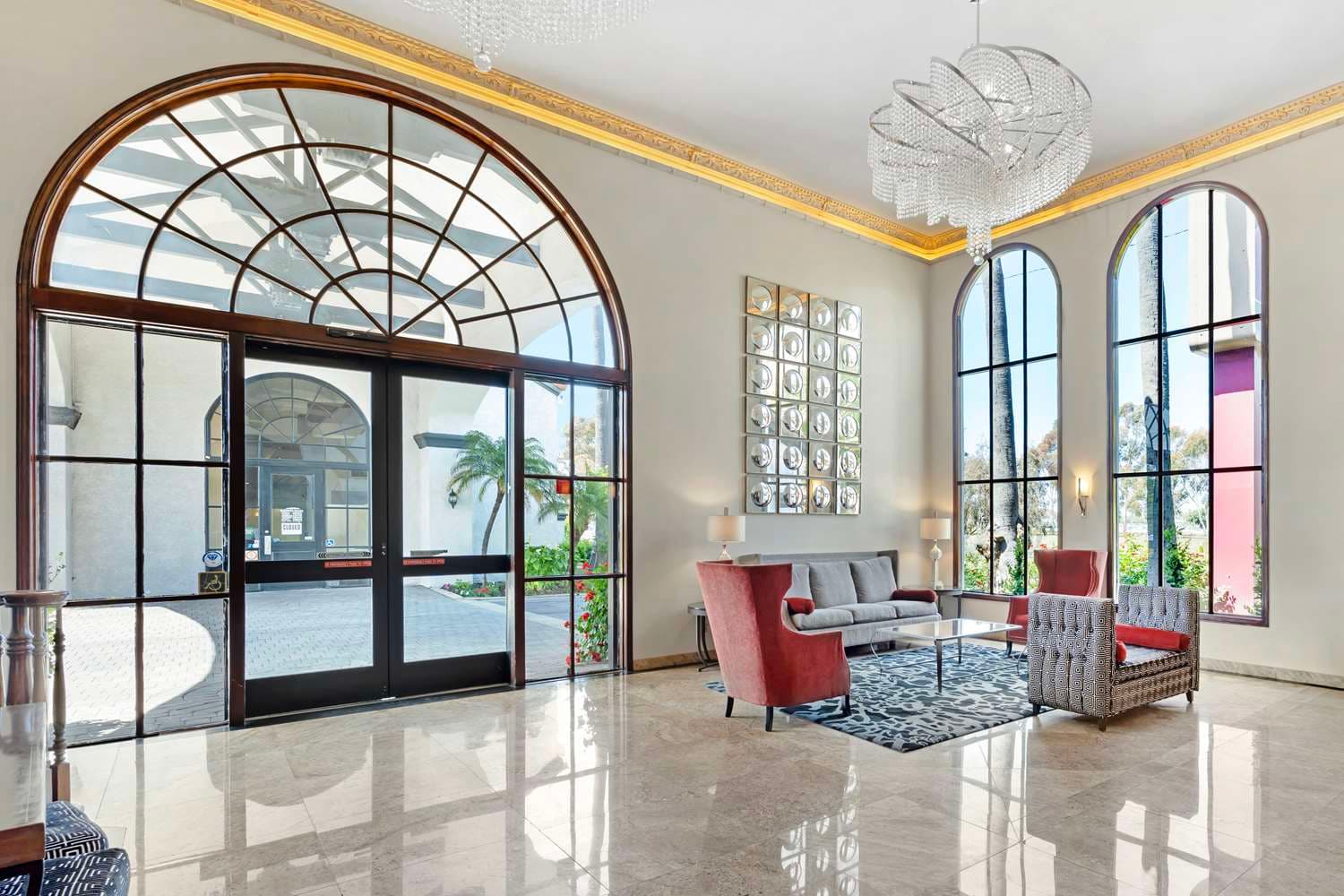 Best Western Plus Newport Mesa Inn