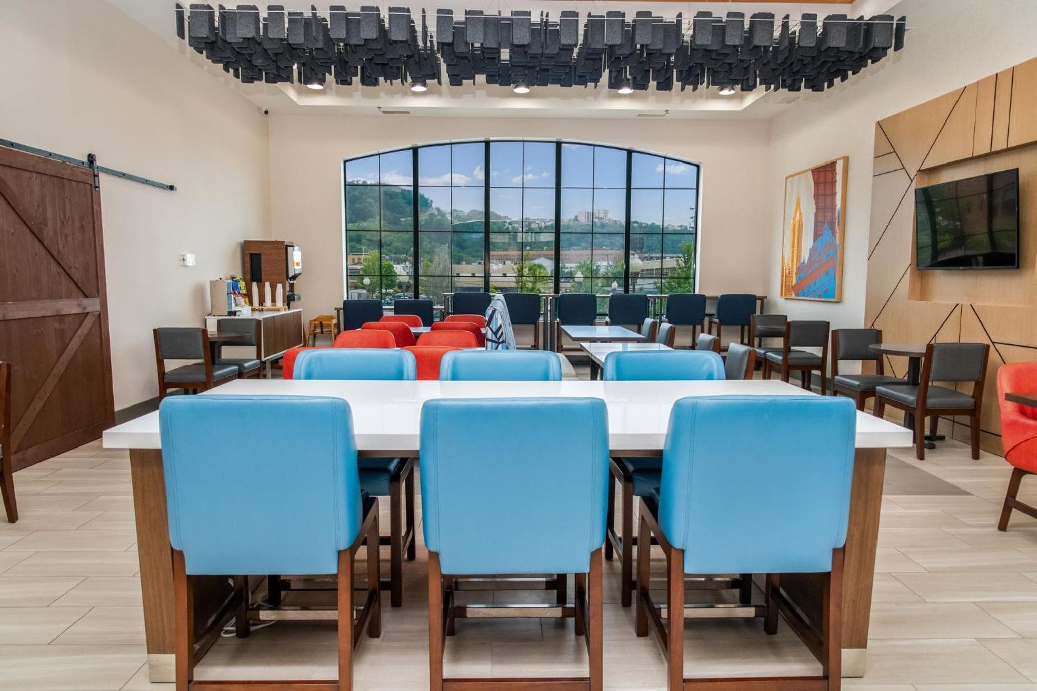 Holiday Inn Express Hotel & Suites Pittsburgh-South Side by IHG