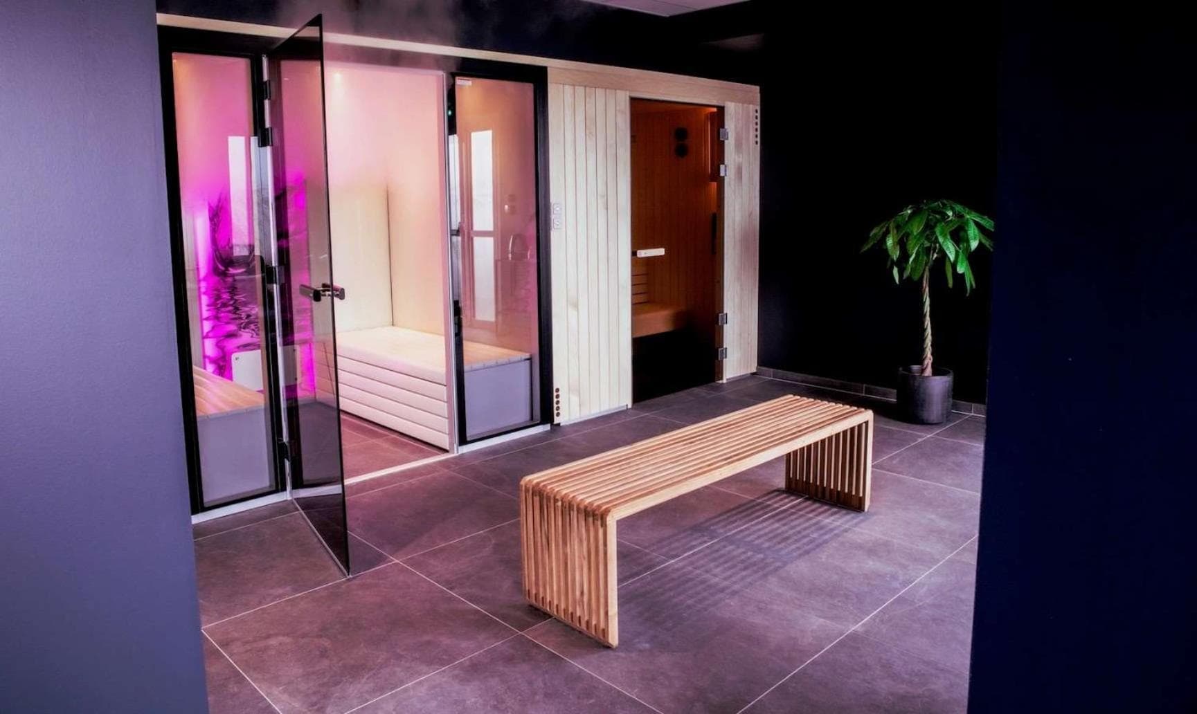 Brit Hotel Le Galion & Spa