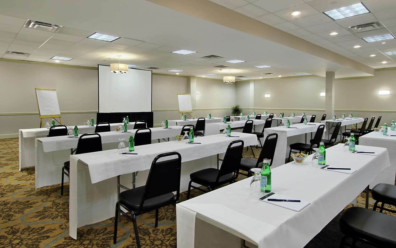 DoubleTree by Hilton Hotel Mahwah