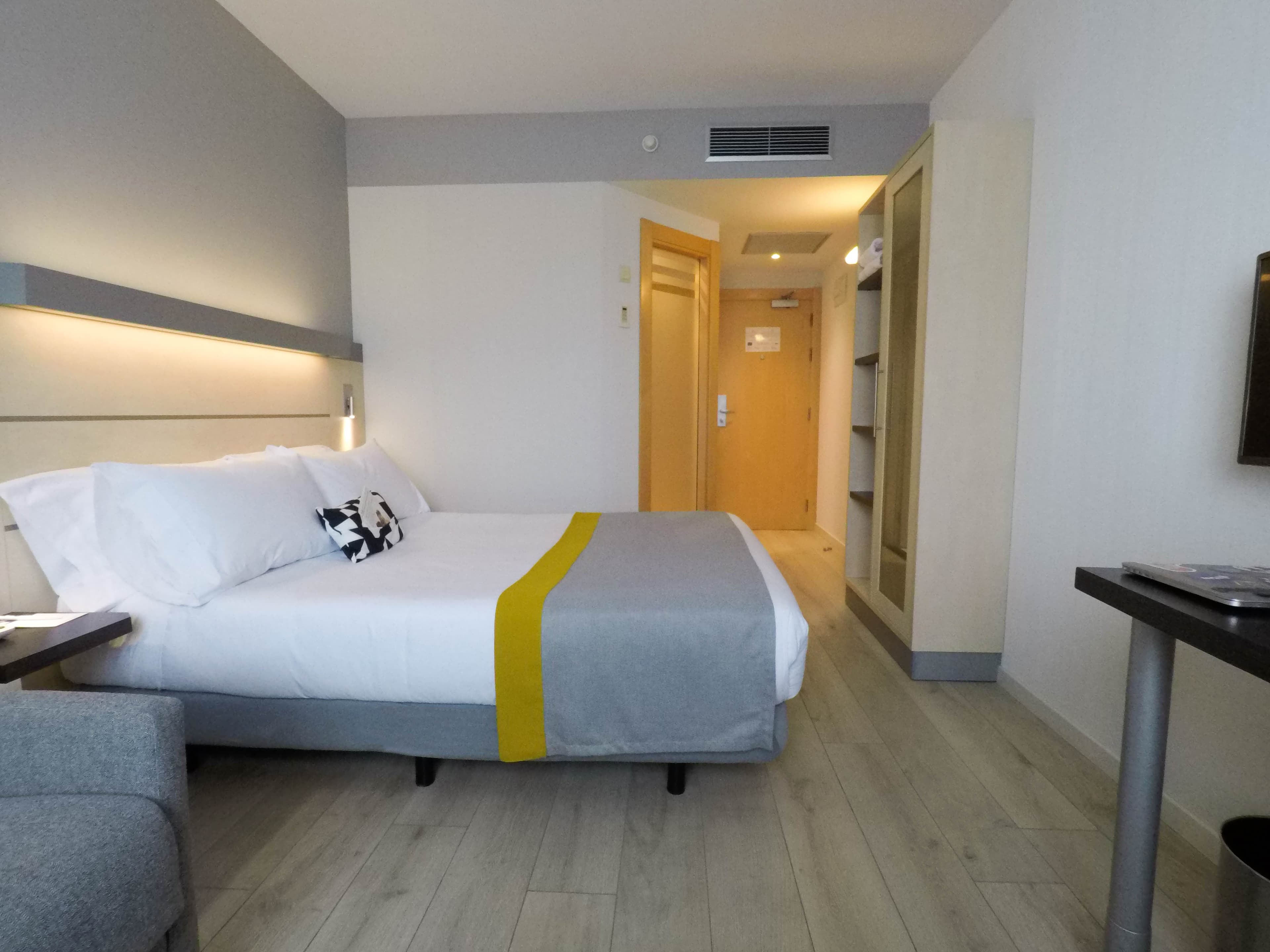 Holiday Inn Express Pamplona