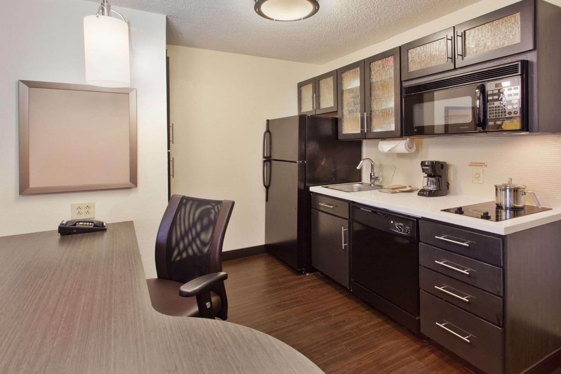 Sonesta Simply Suites Philadelphia Mount Laurel