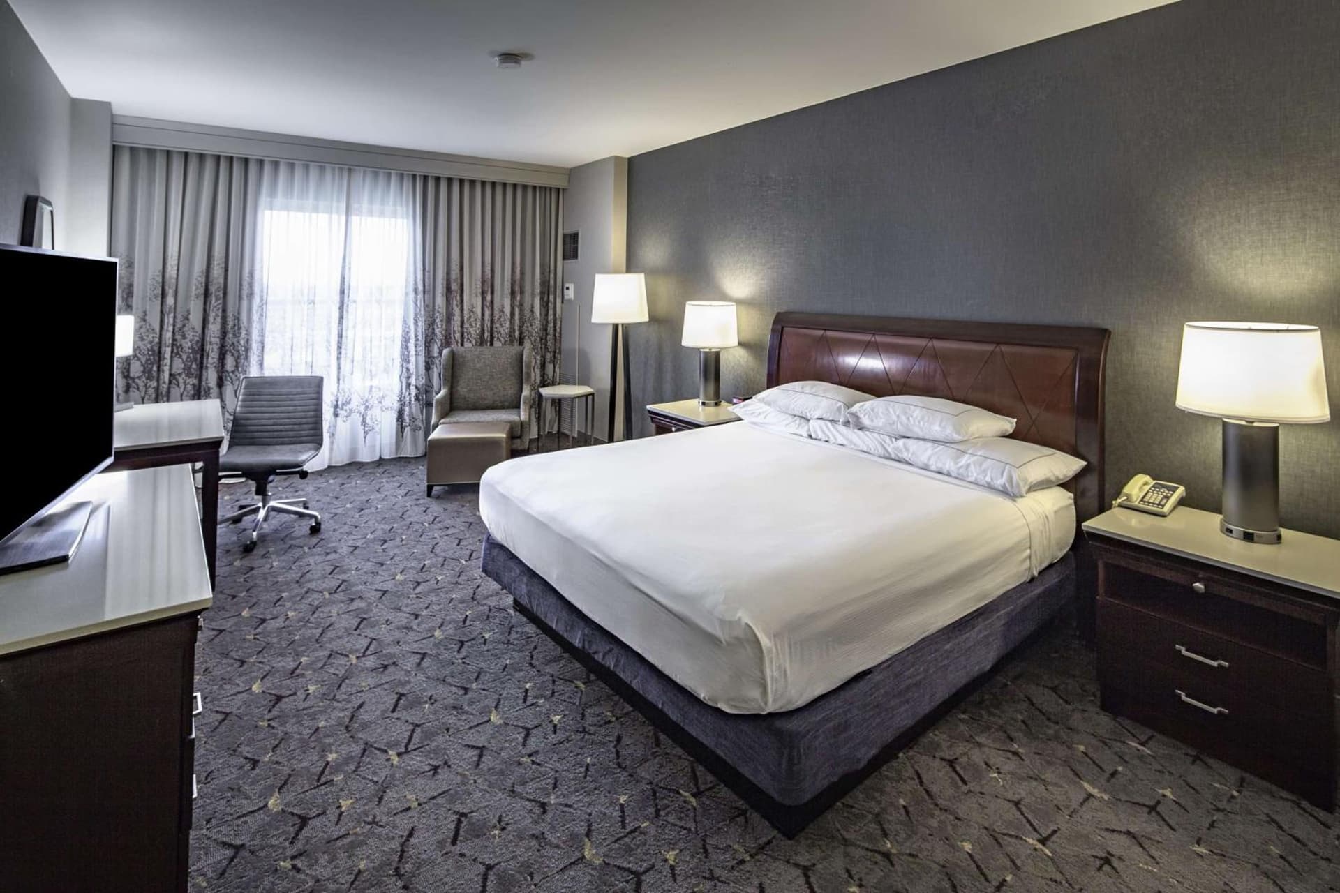 DoubleTree by Hilton Modesto