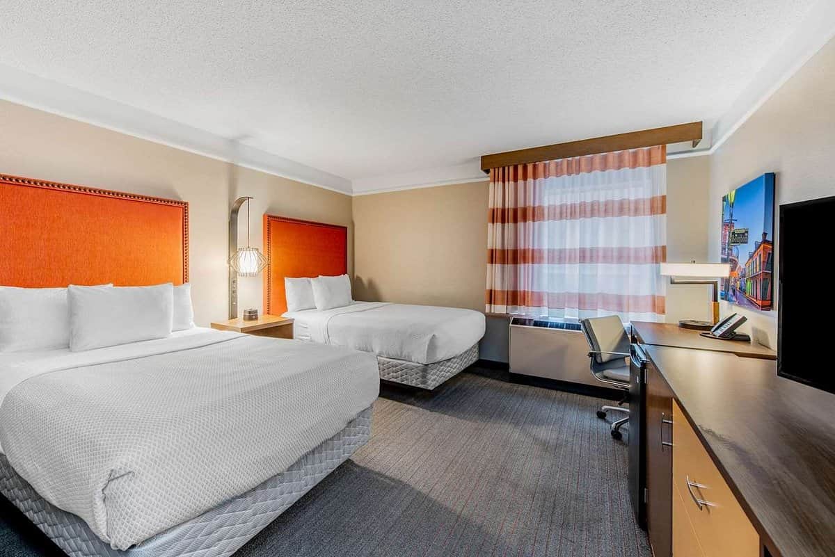 La Quinta Inn & Suites by Wyndham New Orleans Downtown