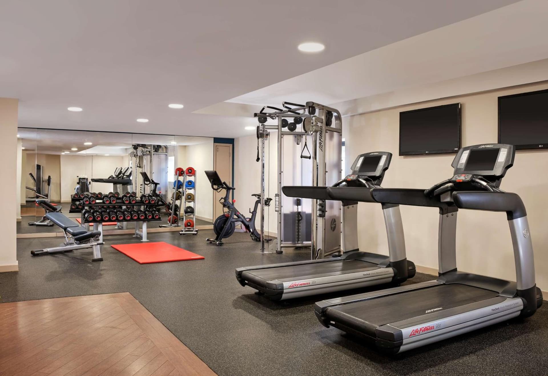 DoubleTree by Hilton Lincoln