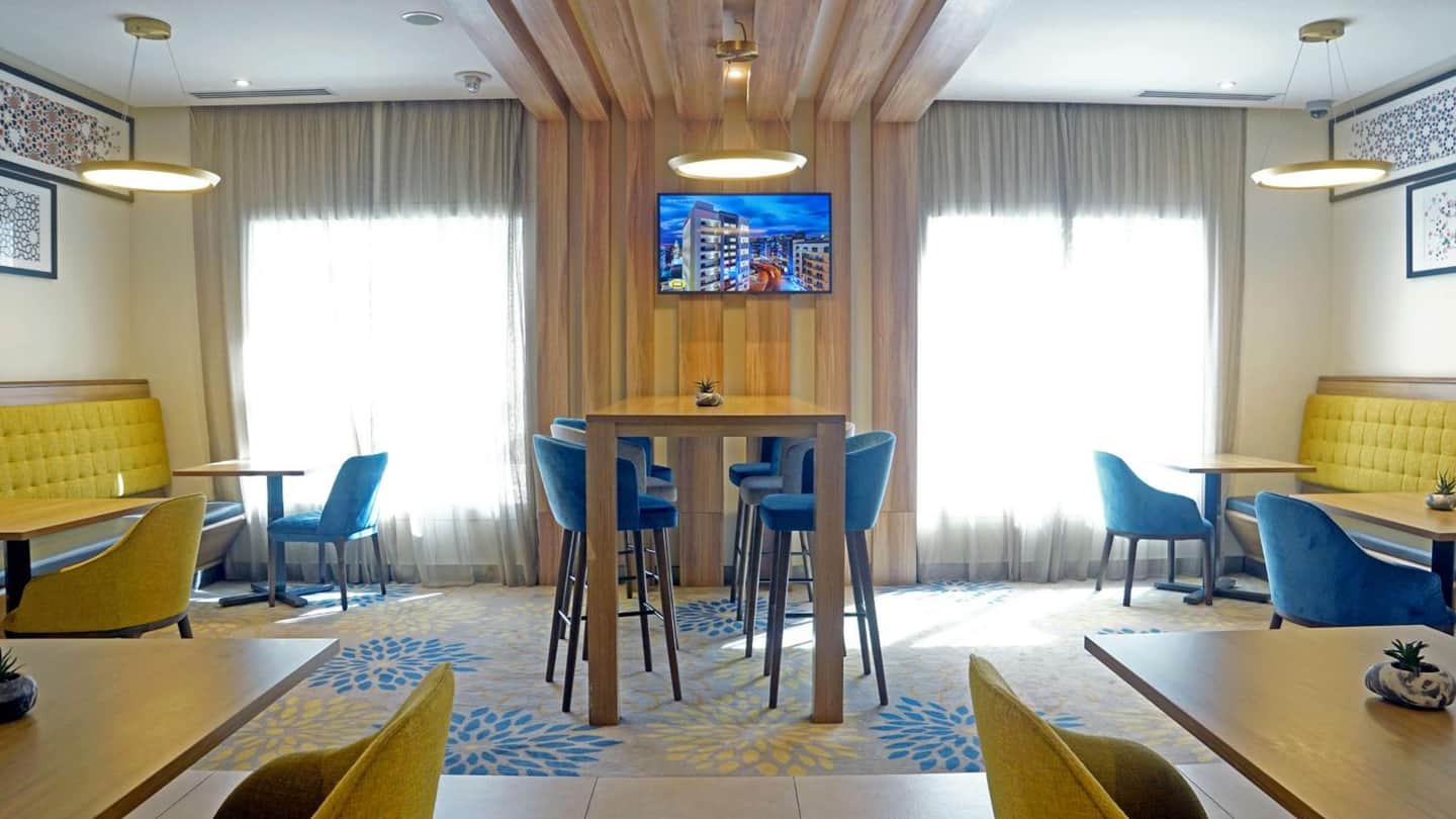 Hampton by Hilton Dubai Al Barsha