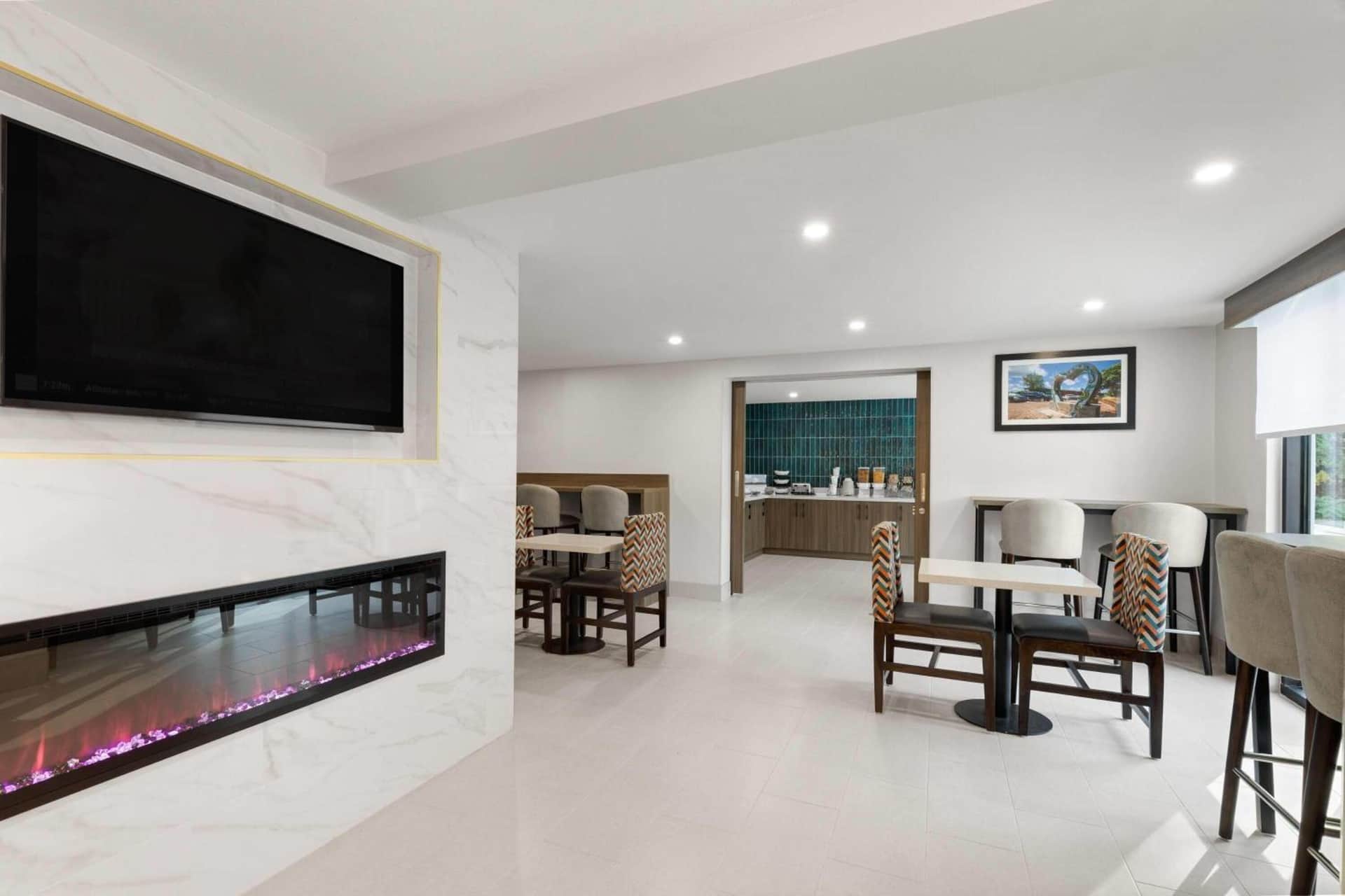 La Quinta Inn & Suites by Wyndham Atlanta Roswell