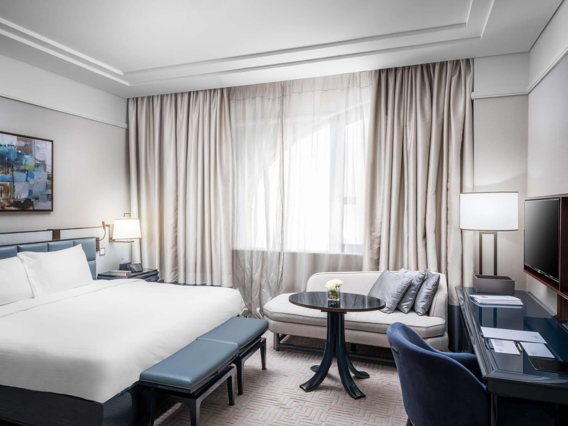 The Hotel Galleria Jeddah, Curio Collection by Hilton