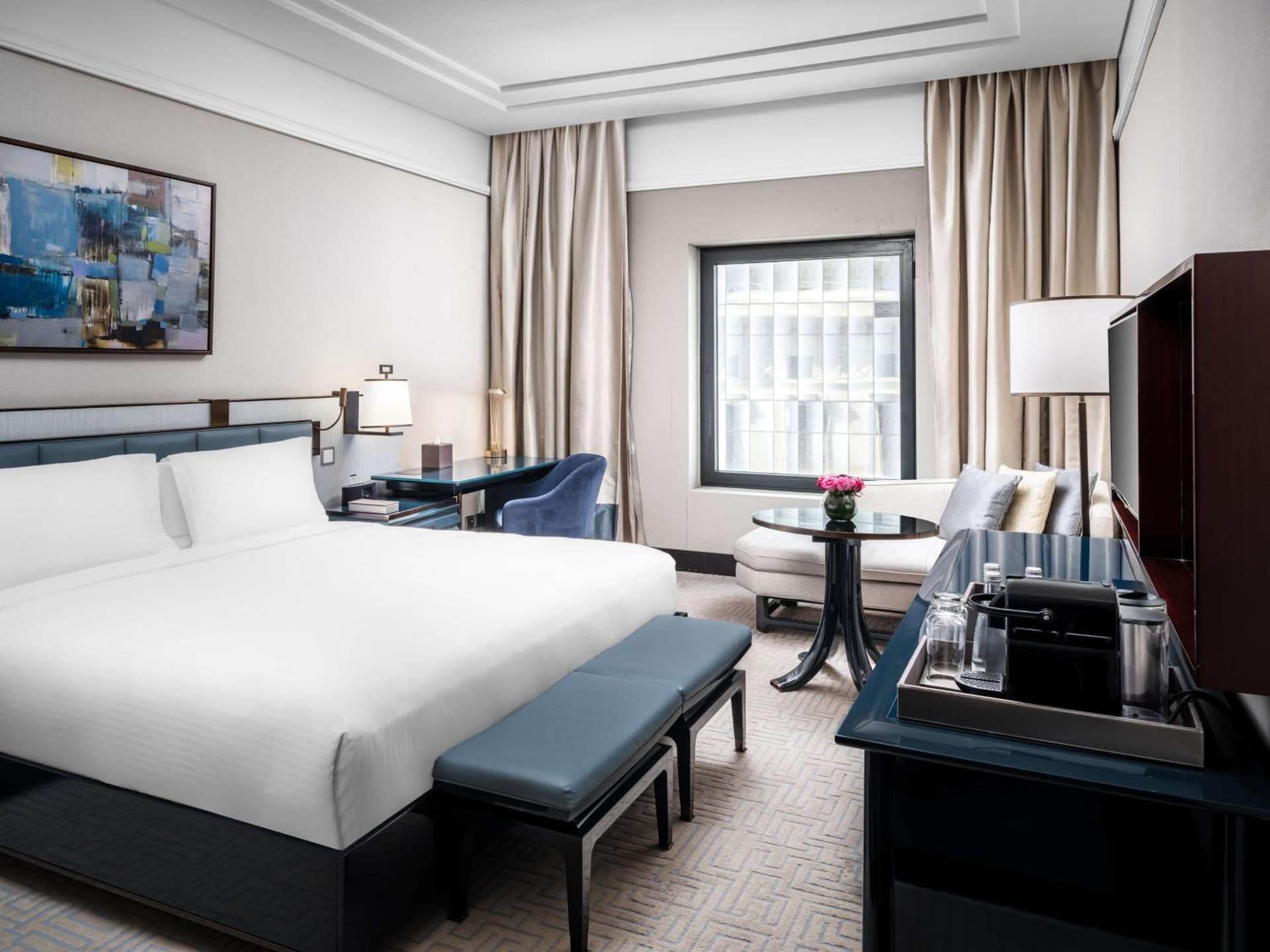 The Hotel Galleria Jeddah, Curio Collection by Hilton