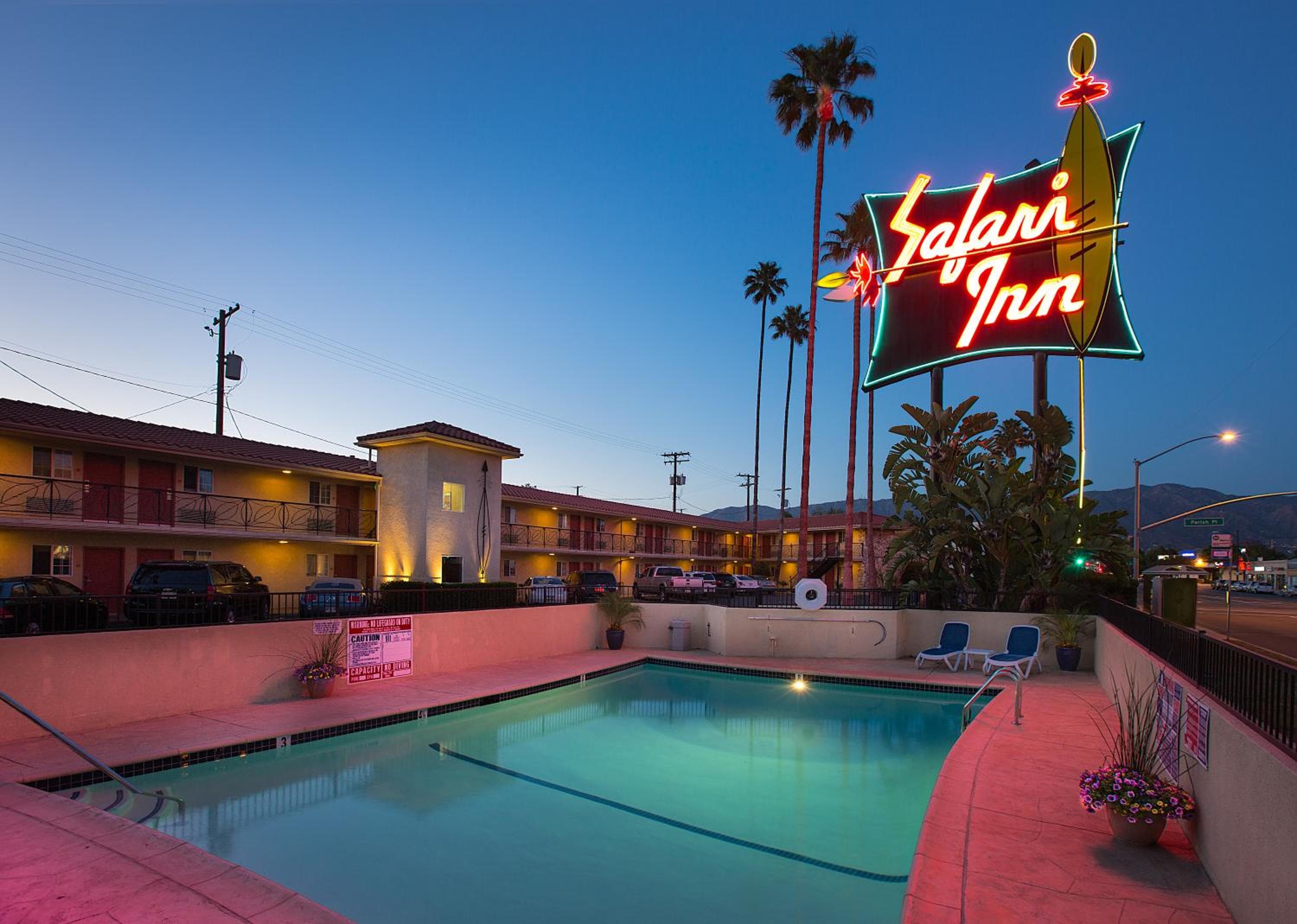 Safari Inn, a Coast Hotel