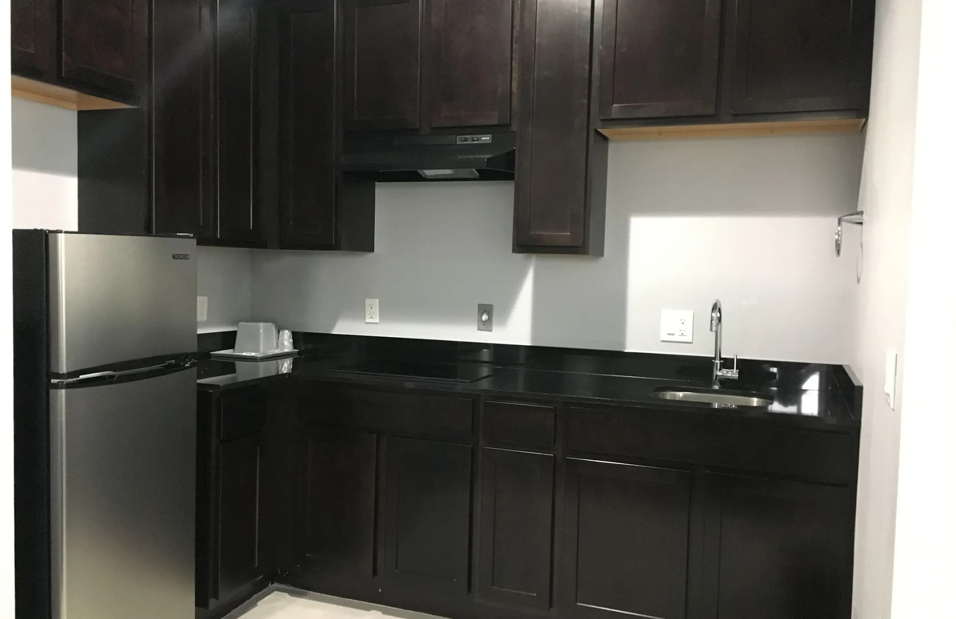 Platinum Inn and Suites